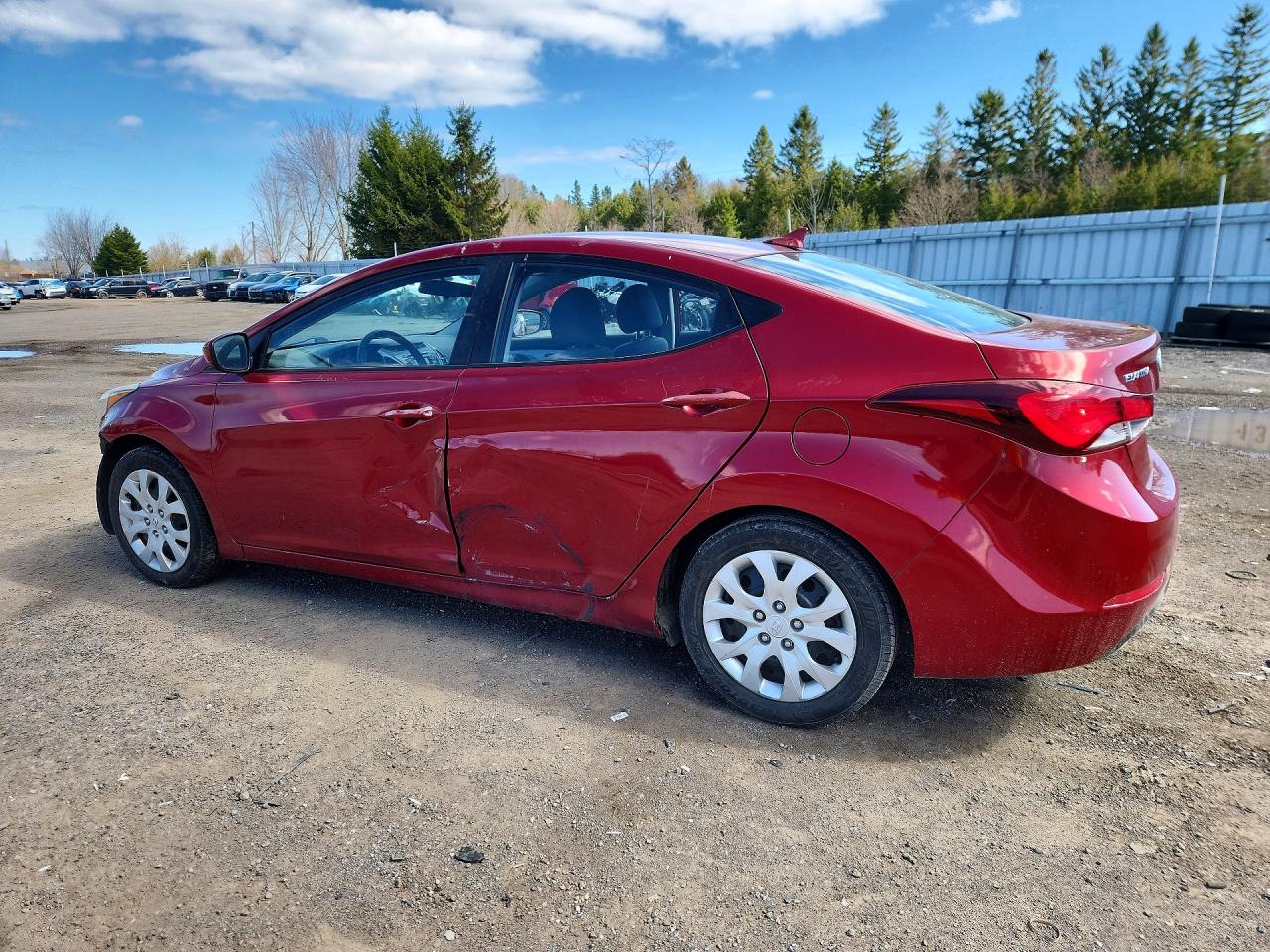 2014 Hyundai Elantra Se Red vin: 5NPDH4AE7EH472024