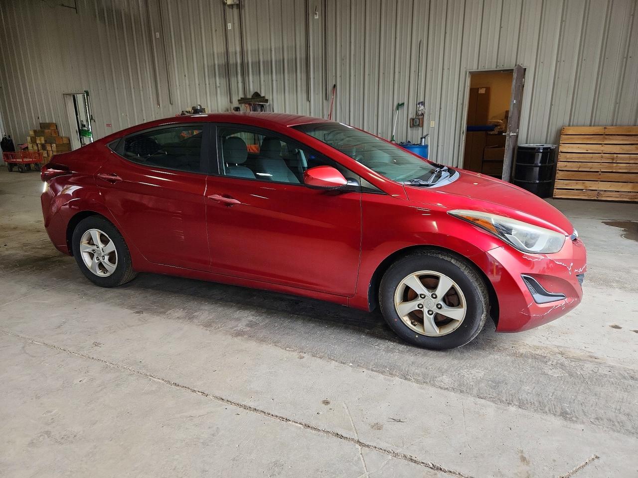 2014 Hyundai Elantra Se Red vin: 5NPDH4AE7EH476431