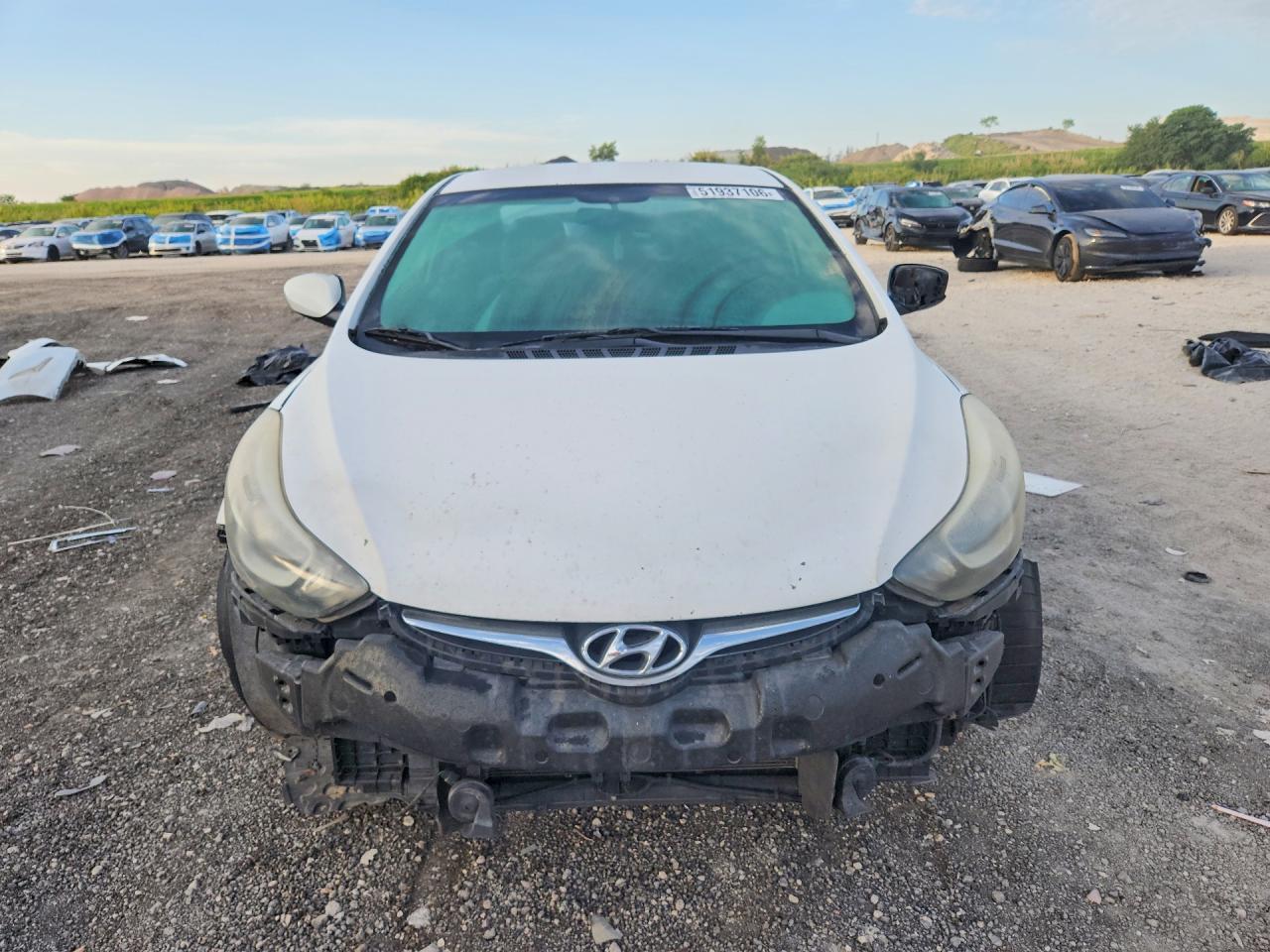 2014 Hyundai Elantra Se Белый vin: 5NPDH4AE7EH481578