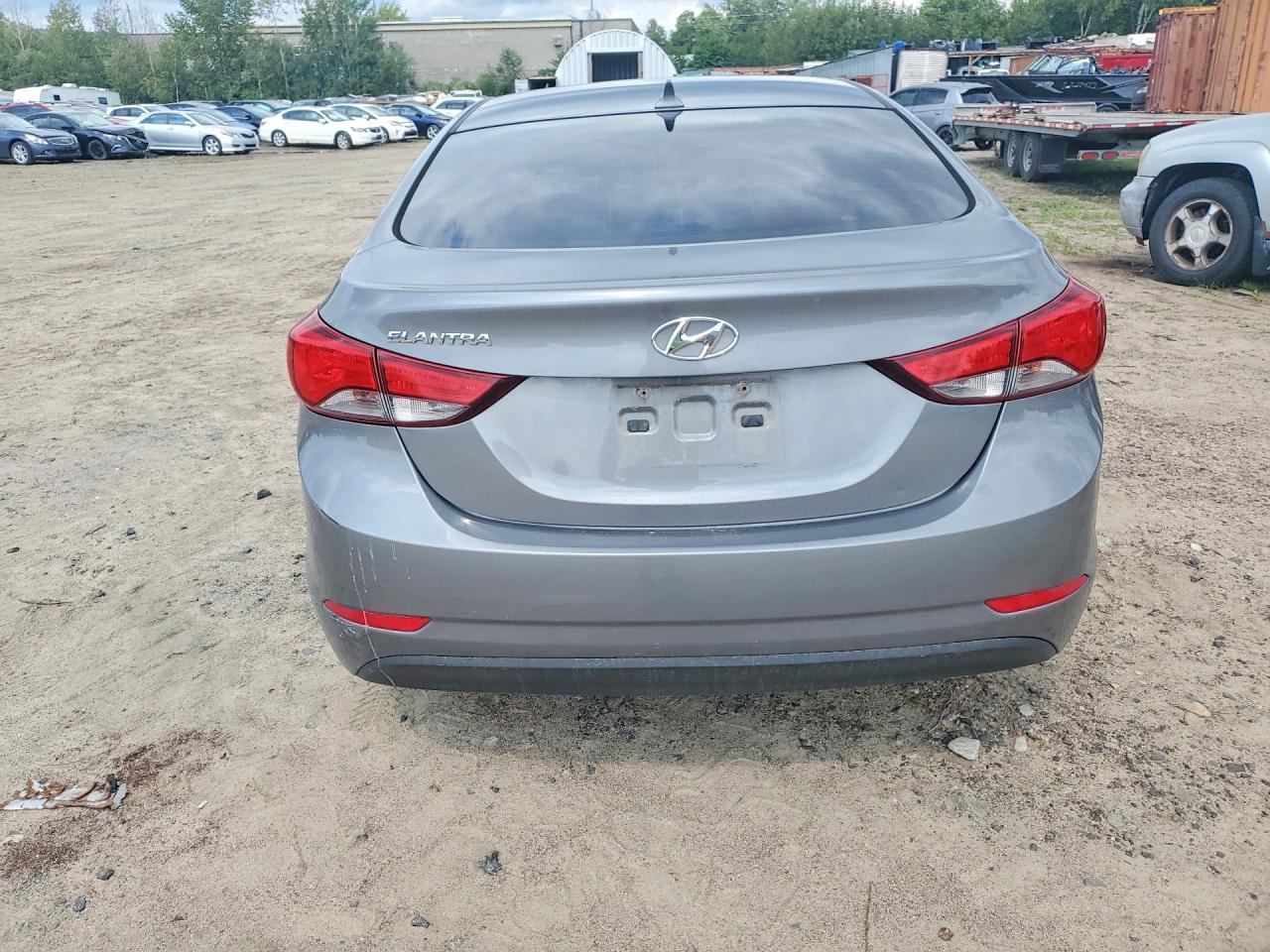 2014 Hyundai Elantra Se Gray vin: 5NPDH4AE7EH481743