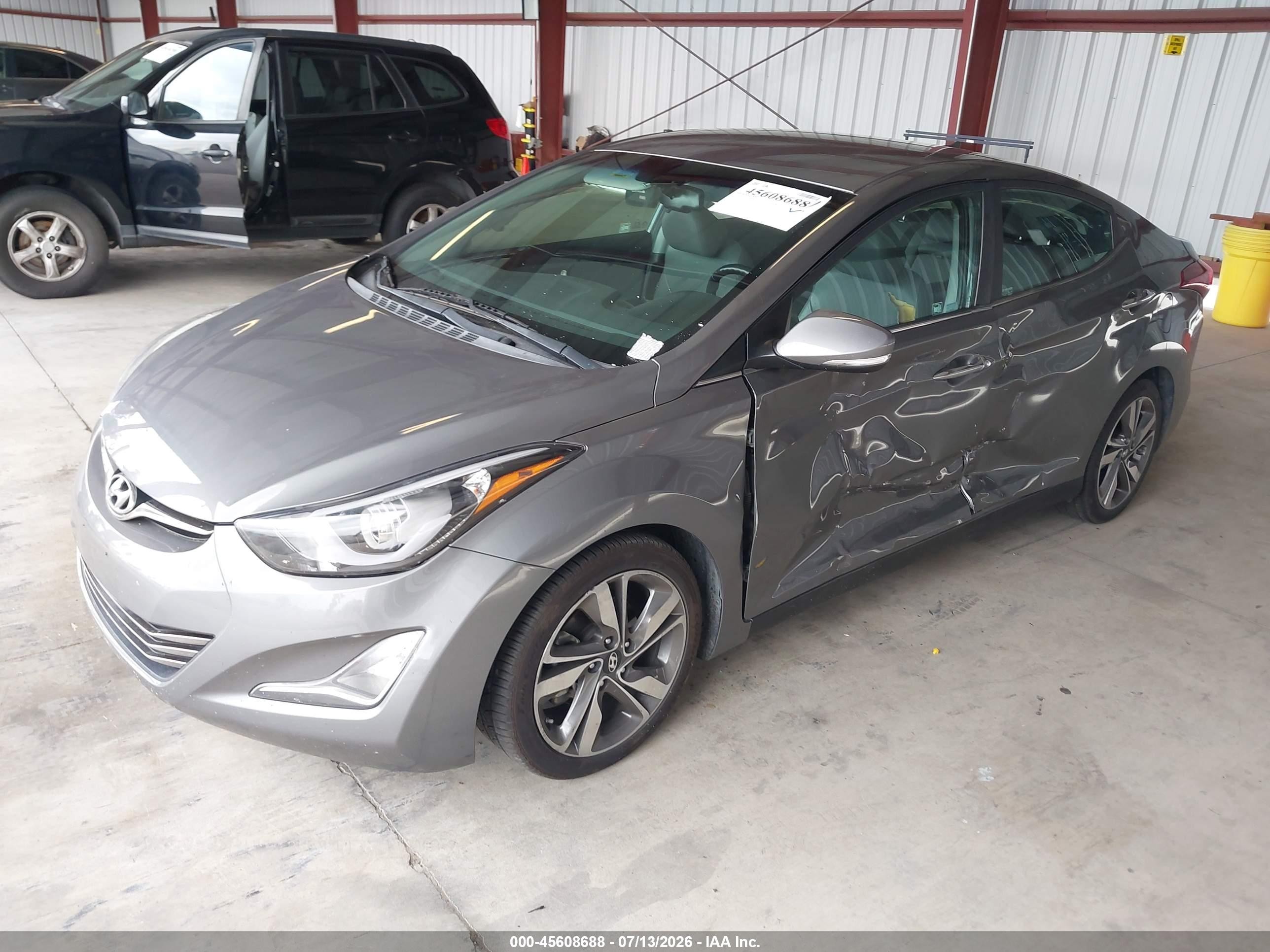 2014 Hyundai Elantra Limited Silver vin: 5NPDH4AE7EH487560