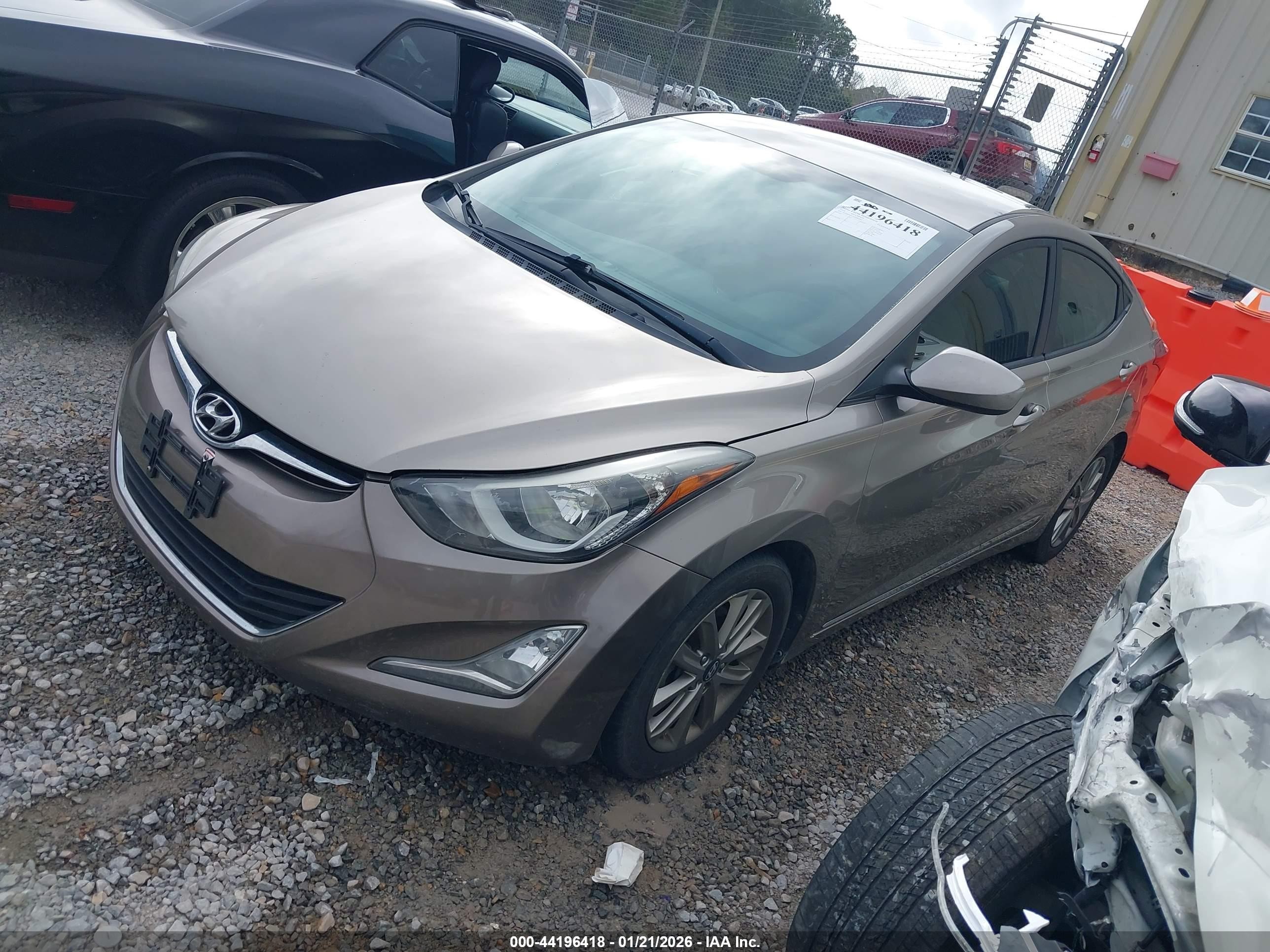2014 Hyundai Elantra Se Коричневый vin: 5NPDH4AE7EH489907