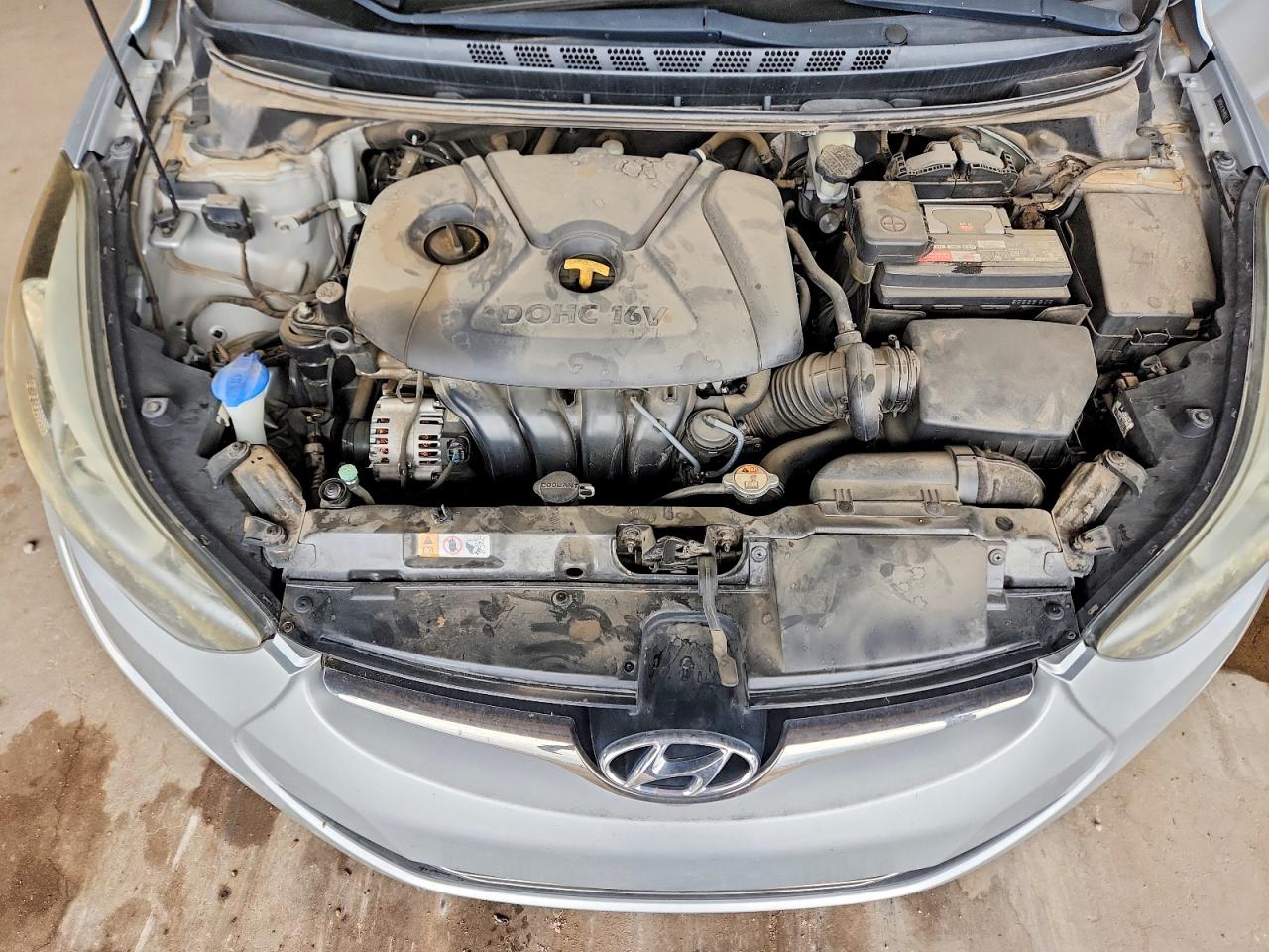 2014 Hyundai Elantra Limited Silver vin: 5NPDH4AE7EH493021