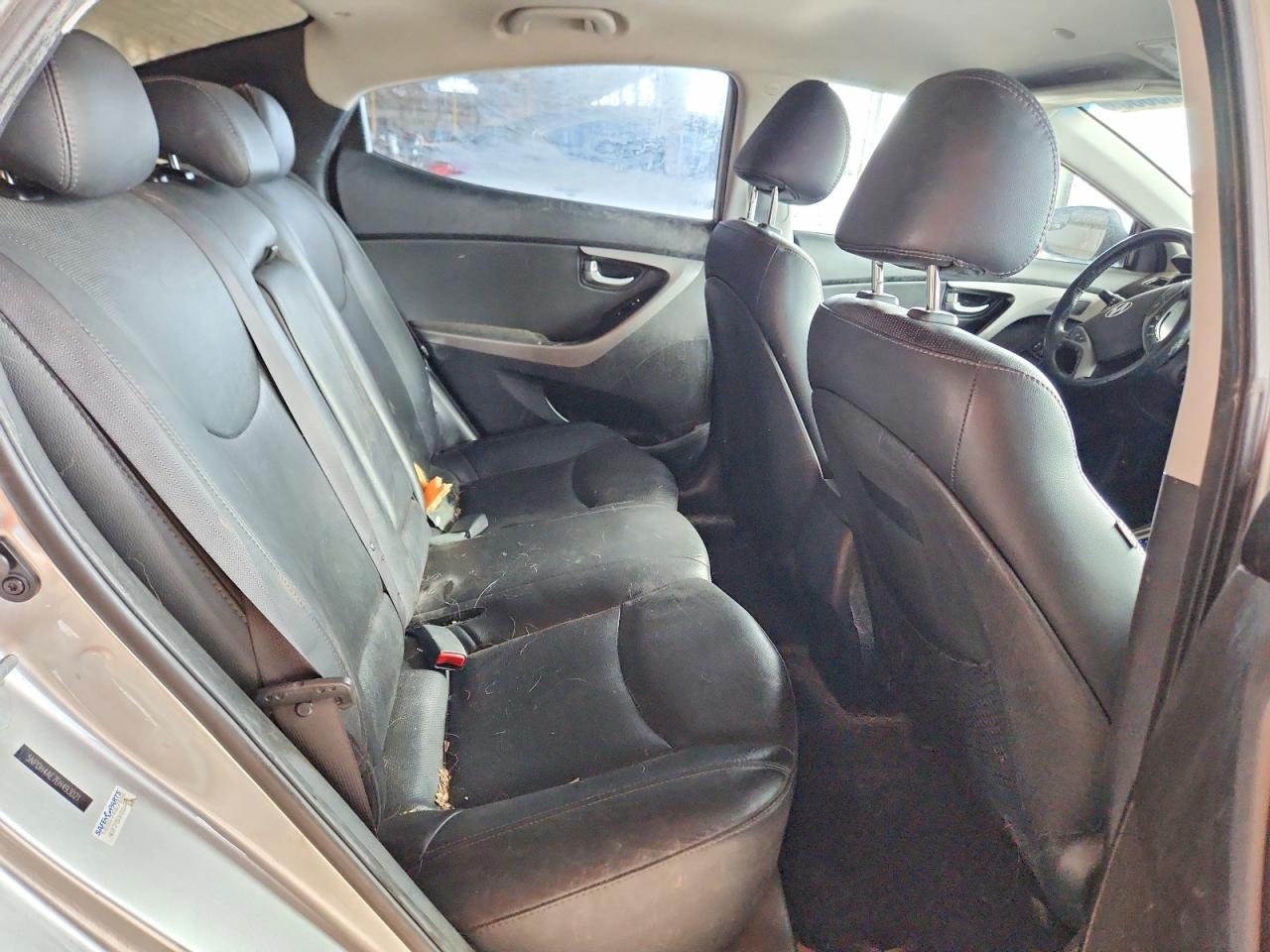 2014 Hyundai Elantra Limited Silver vin: 5NPDH4AE7EH493021