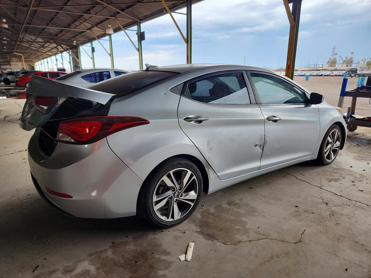 2014 Hyundai Elantra Limited Silver vin: 5NPDH4AE7EH493021