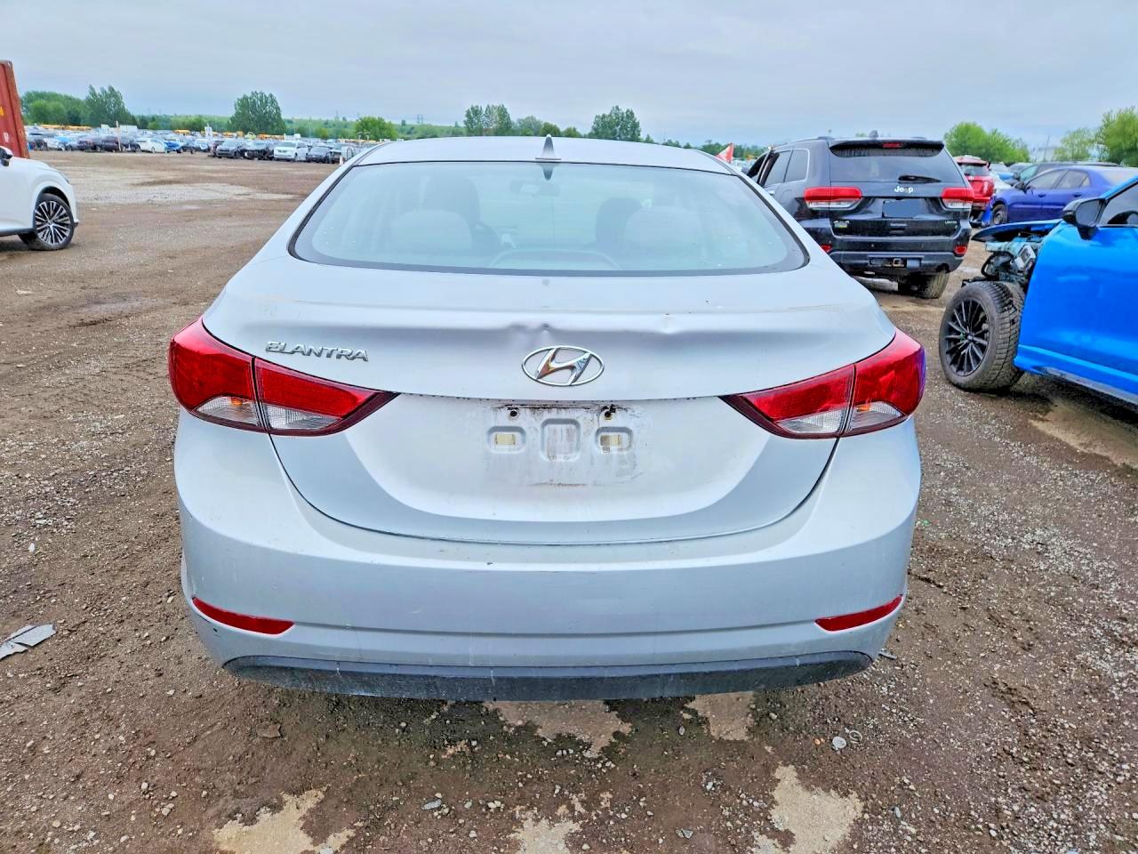 2014 Hyundai Elantra Se Silver vin: 5NPDH4AE7EH508438