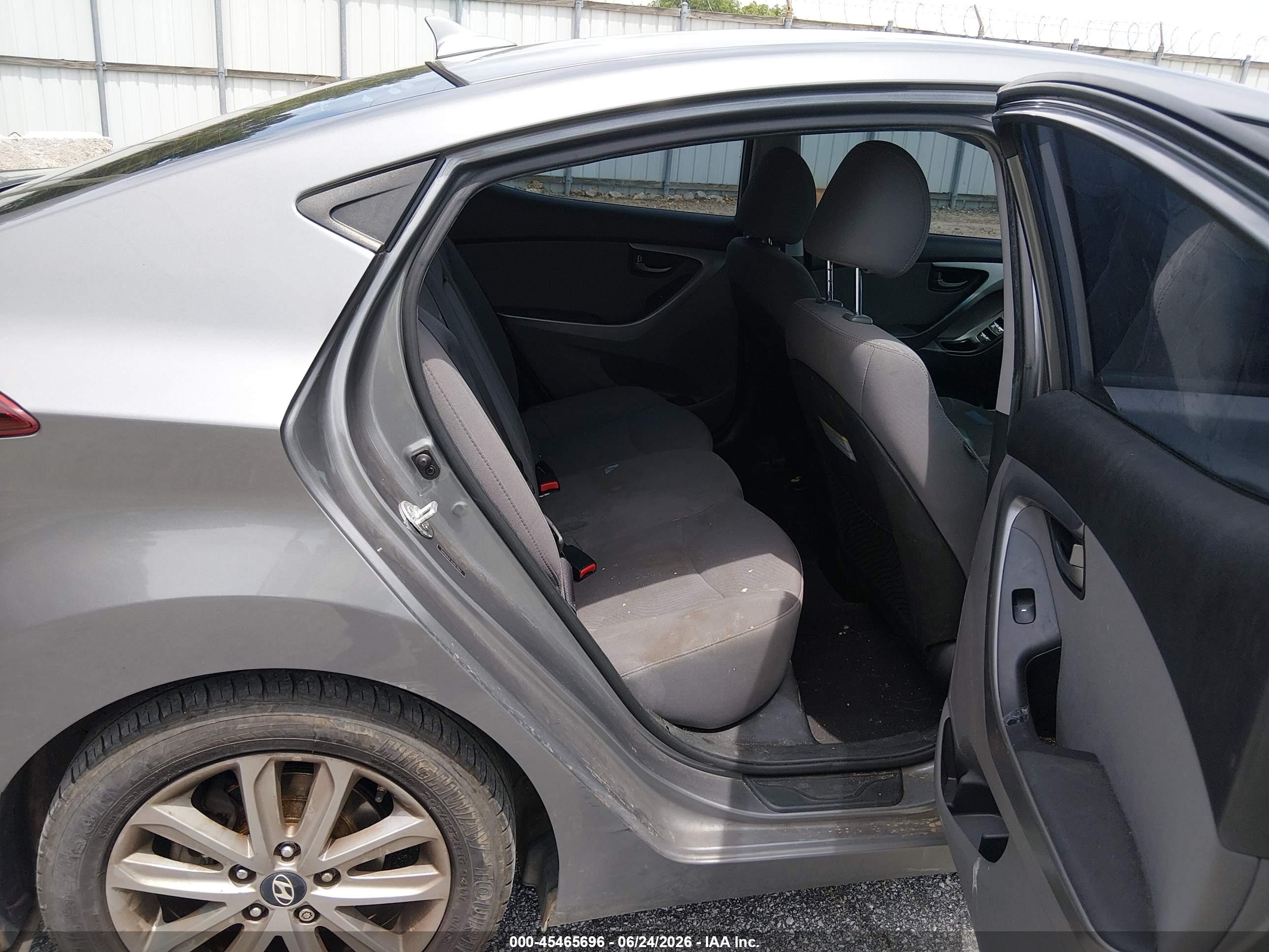 2014 Hyundai Elantra Se Gray vin: 5NPDH4AE7EH517043