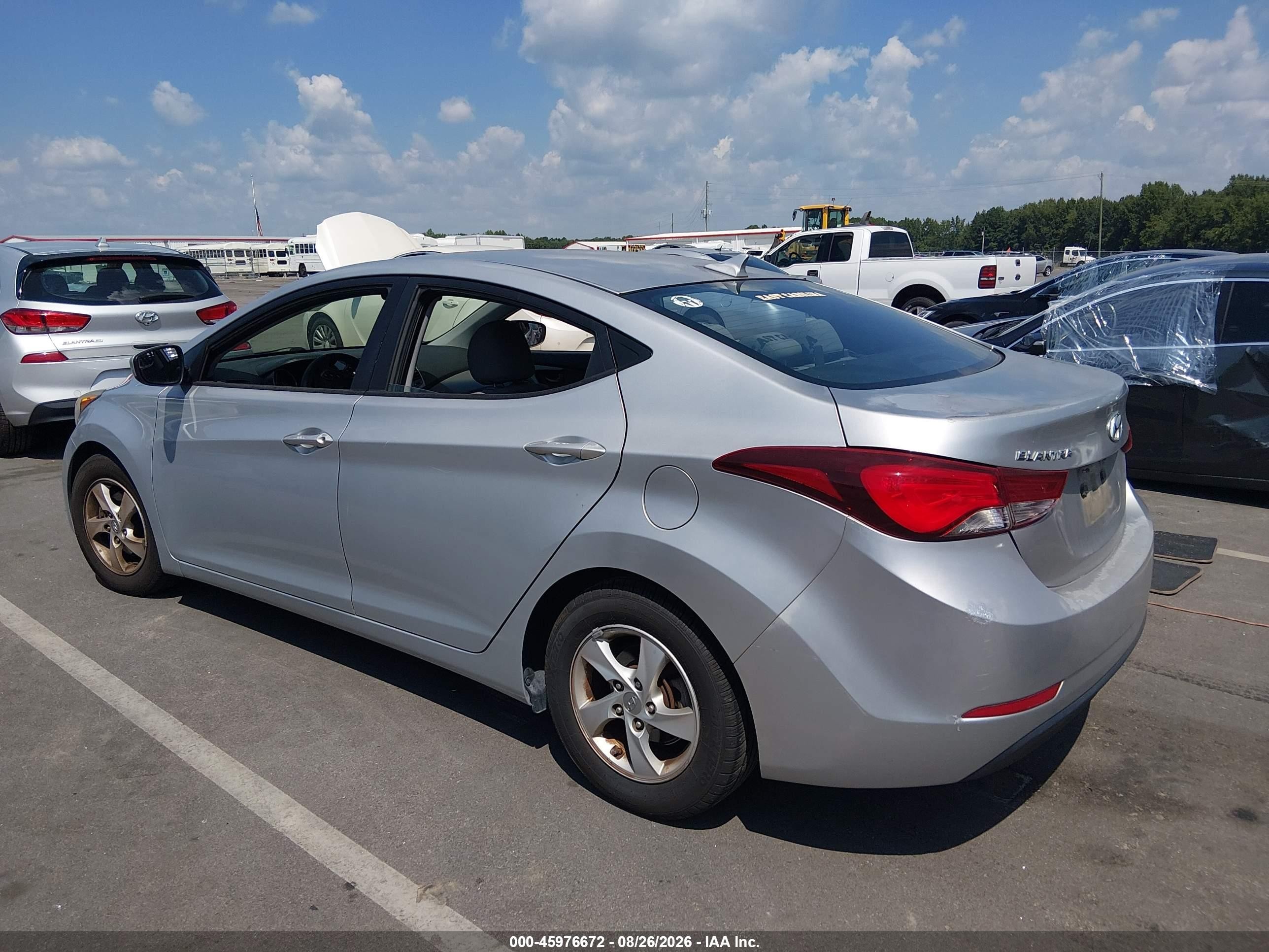2014 Hyundai Elantra Se Silver vin: 5NPDH4AE7EH517916