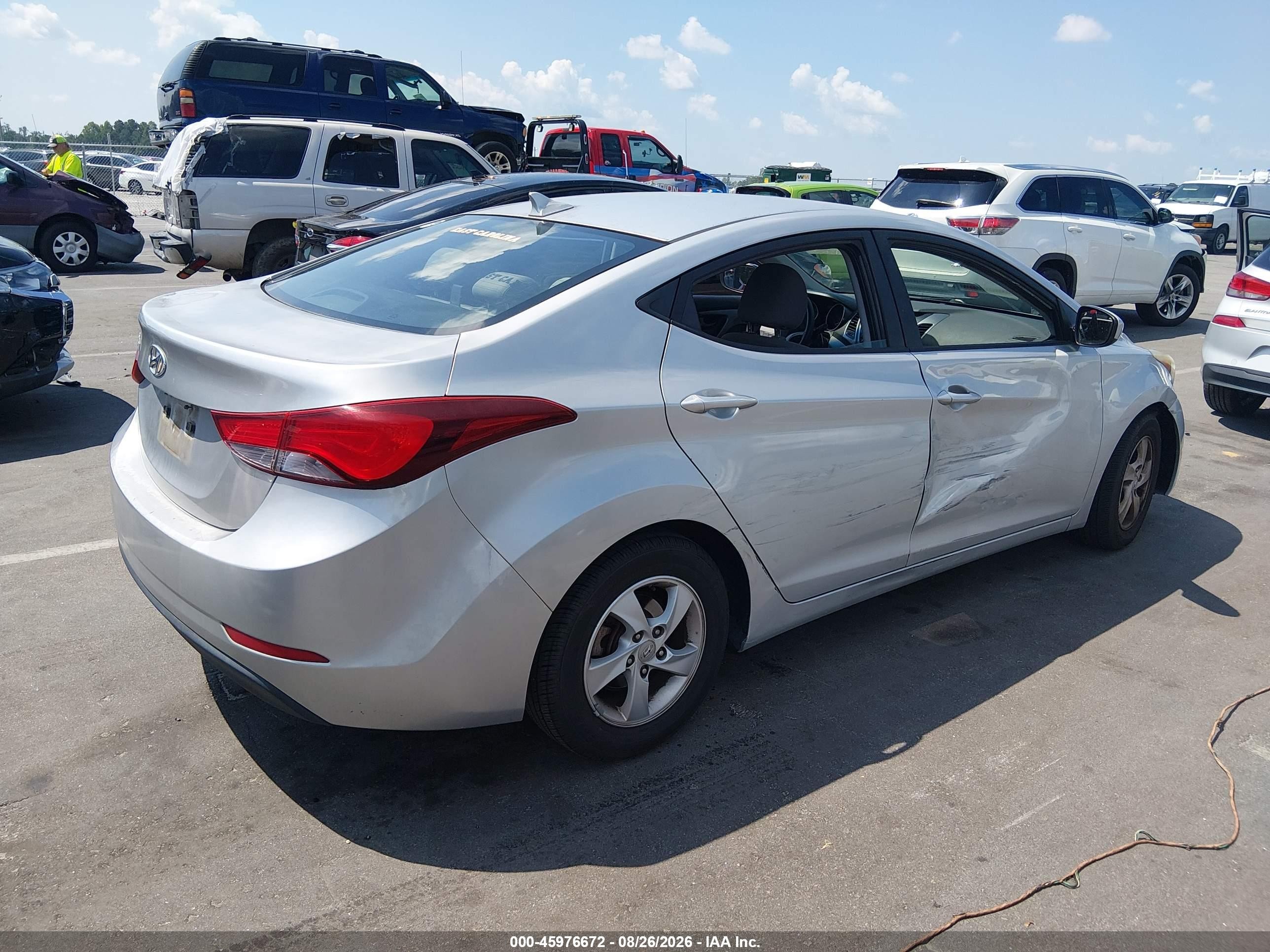 2014 Hyundai Elantra Se Silver vin: 5NPDH4AE7EH517916