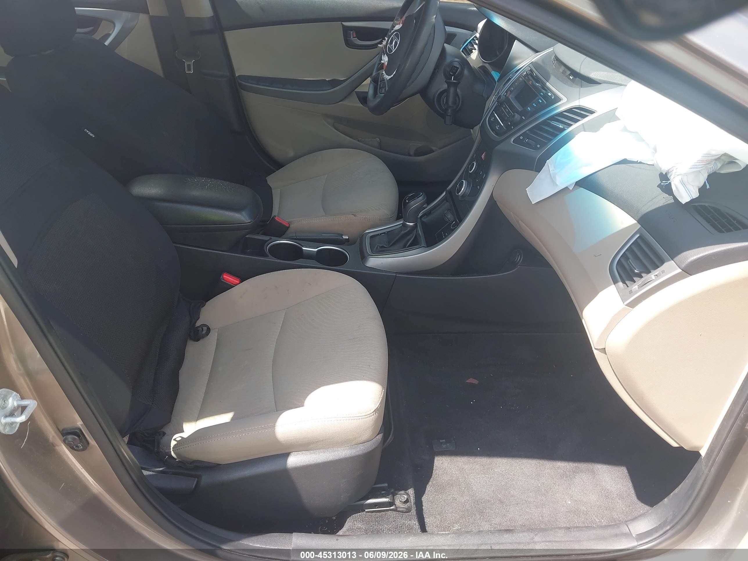 2014 Hyundai Elantra Se Champagne vin: 5NPDH4AE7EH538295