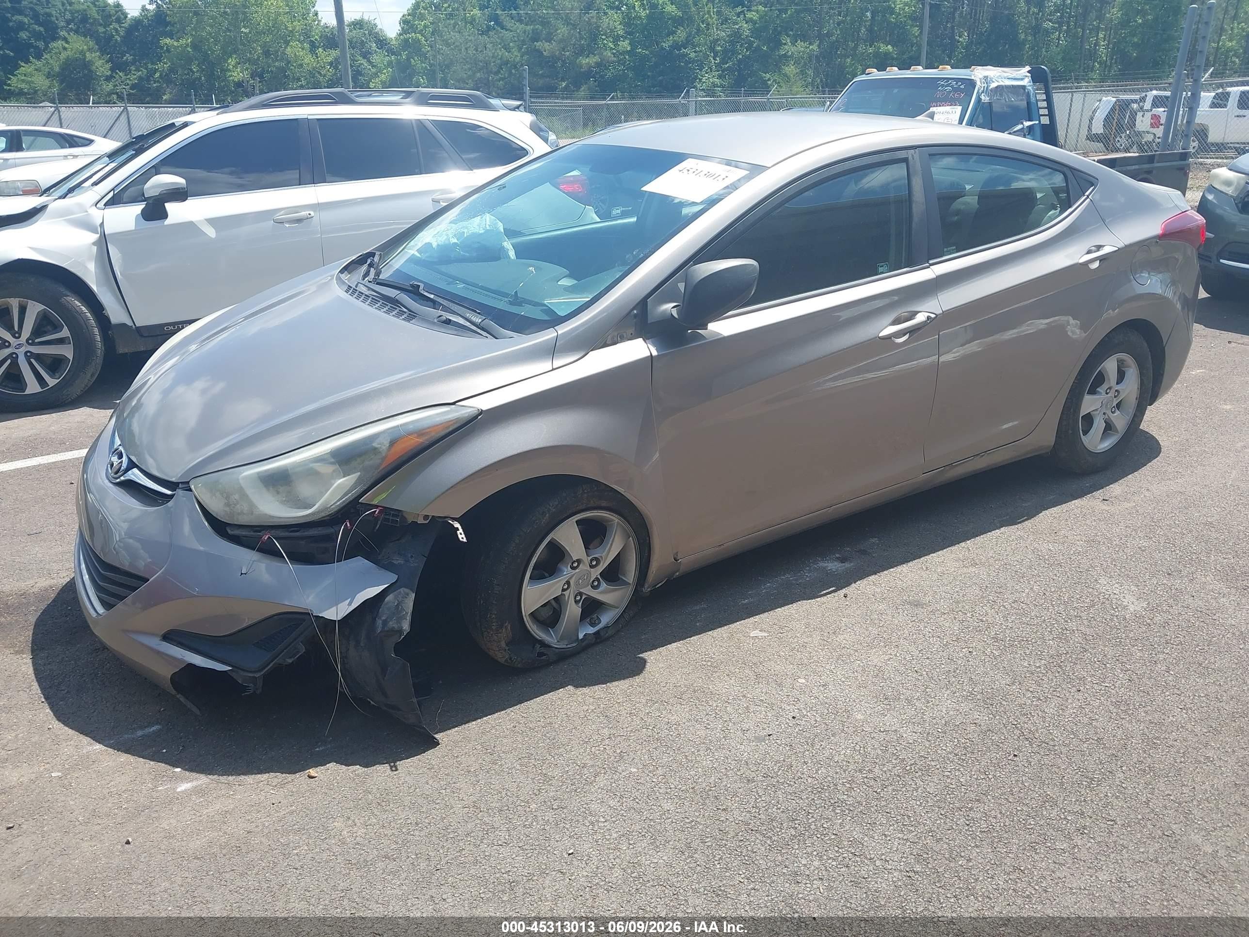 2014 Hyundai Elantra Se Champagne vin: 5NPDH4AE7EH538295