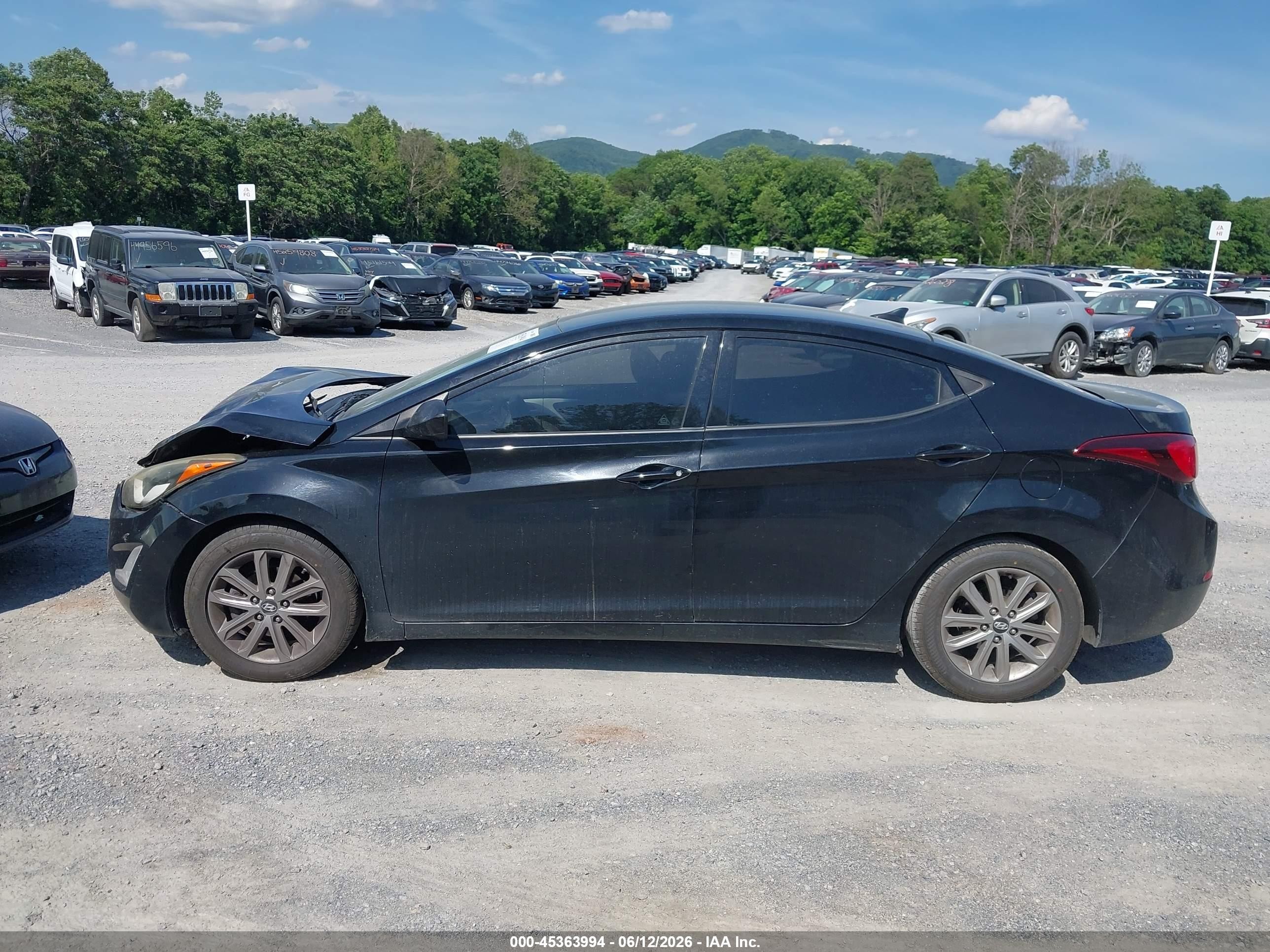 2014 Hyundai Elantra Se Черный vin: 5NPDH4AE7EH541469