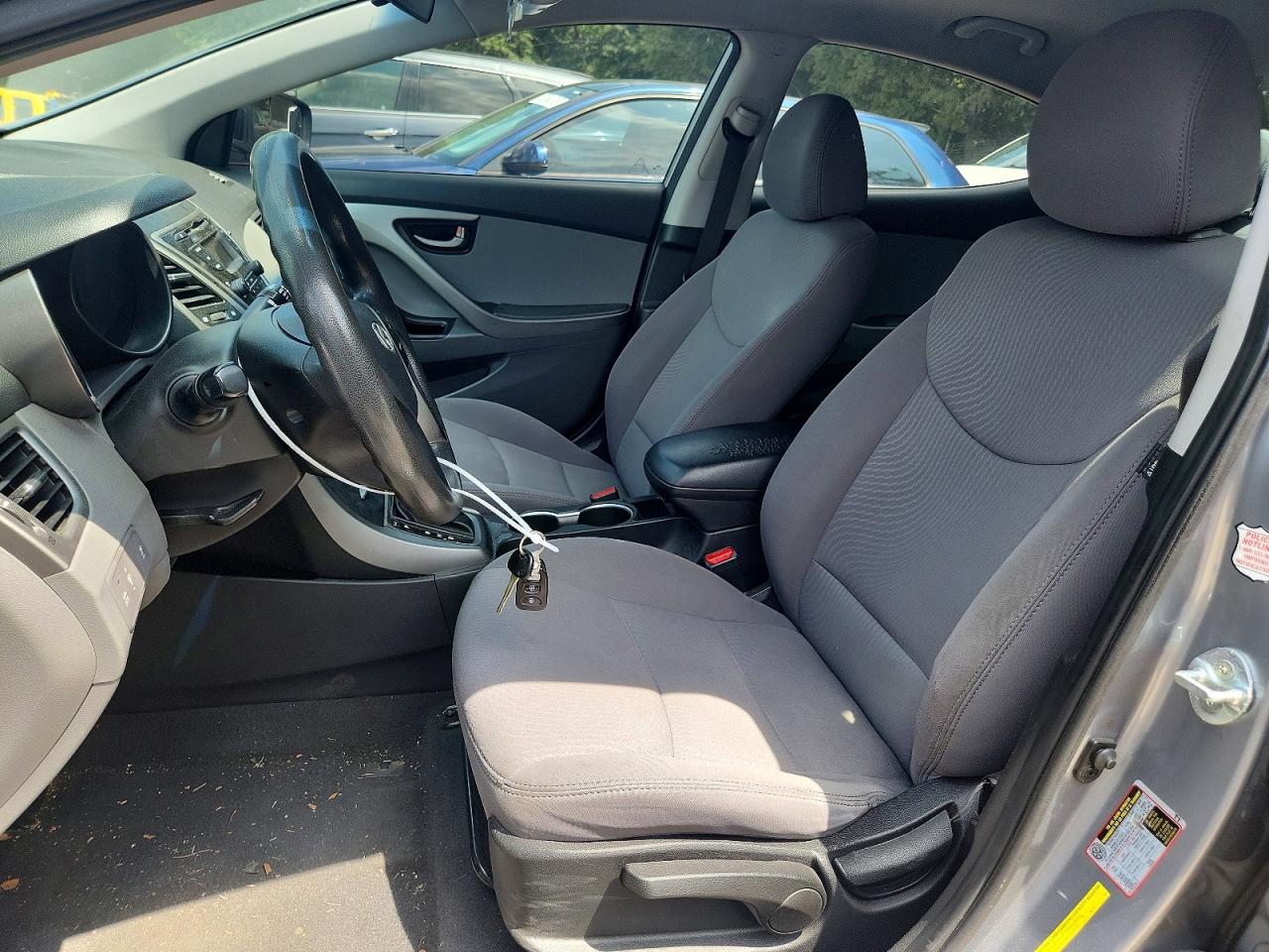 2015 Hyundai Elantra Se Серый vin: 5NPDH4AE7FH550531