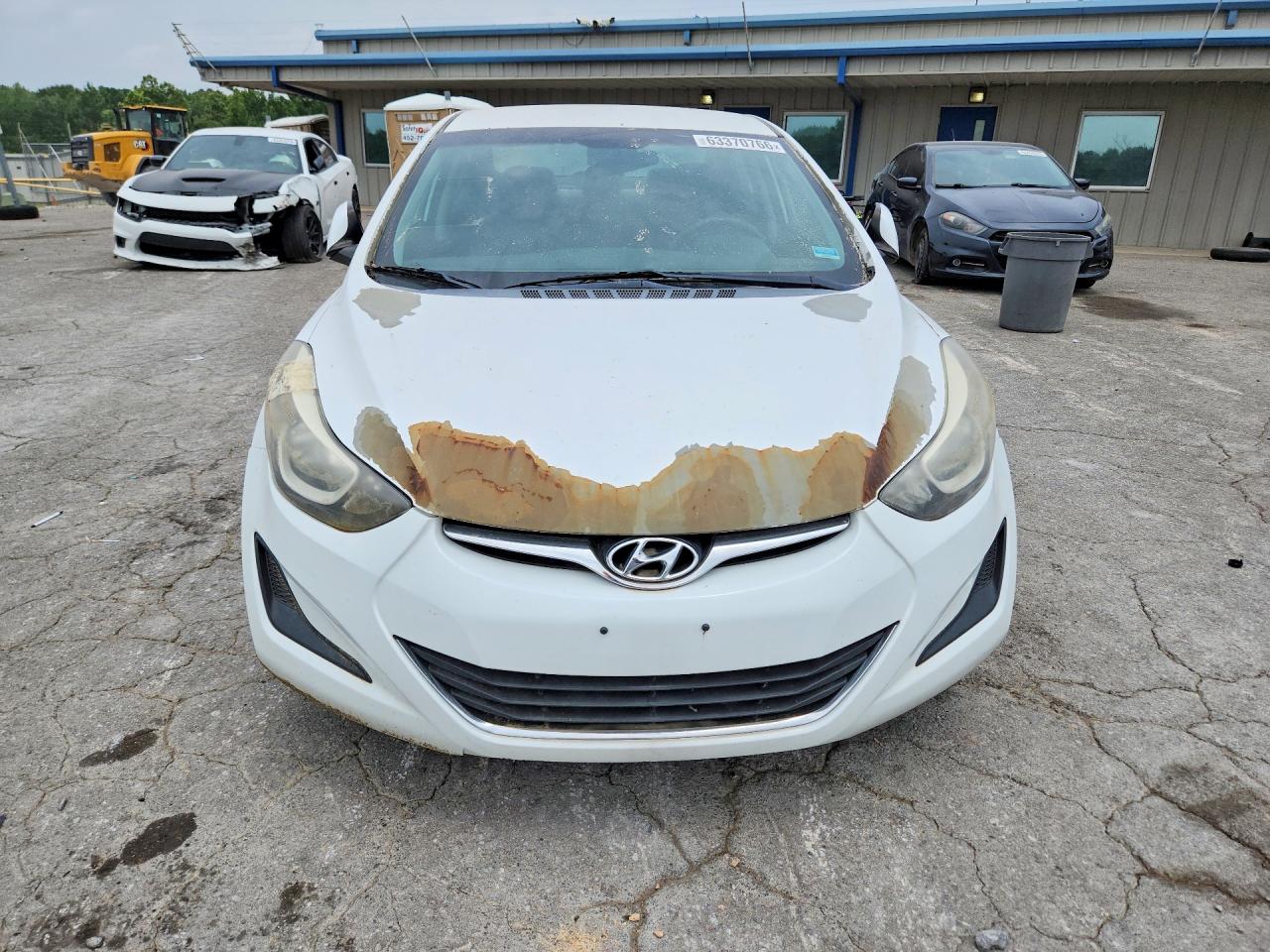 2015 Hyundai Elantra Se Белый vin: 5NPDH4AE7FH552389