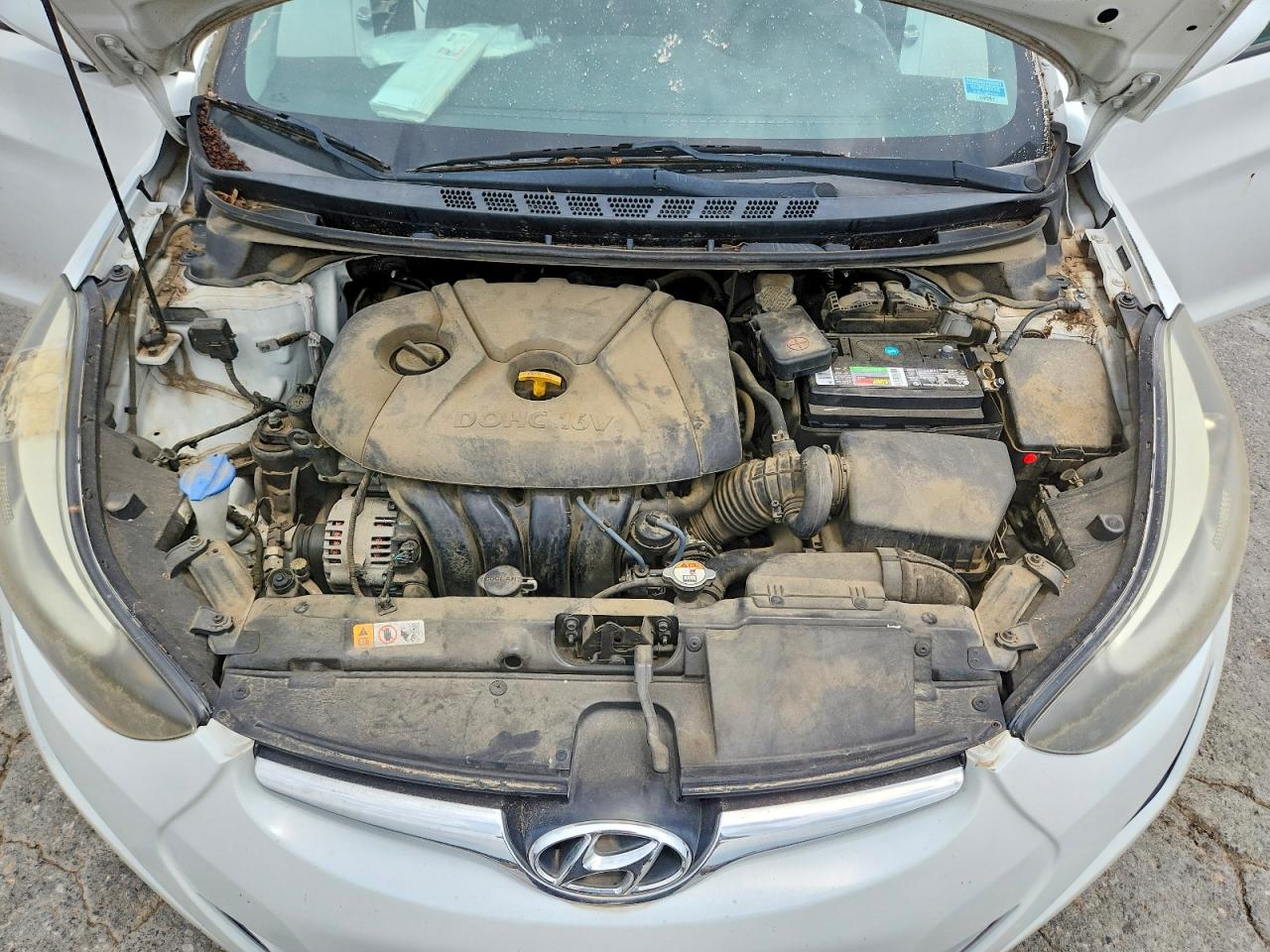 2015 Hyundai Elantra Se Белый vin: 5NPDH4AE7FH552389