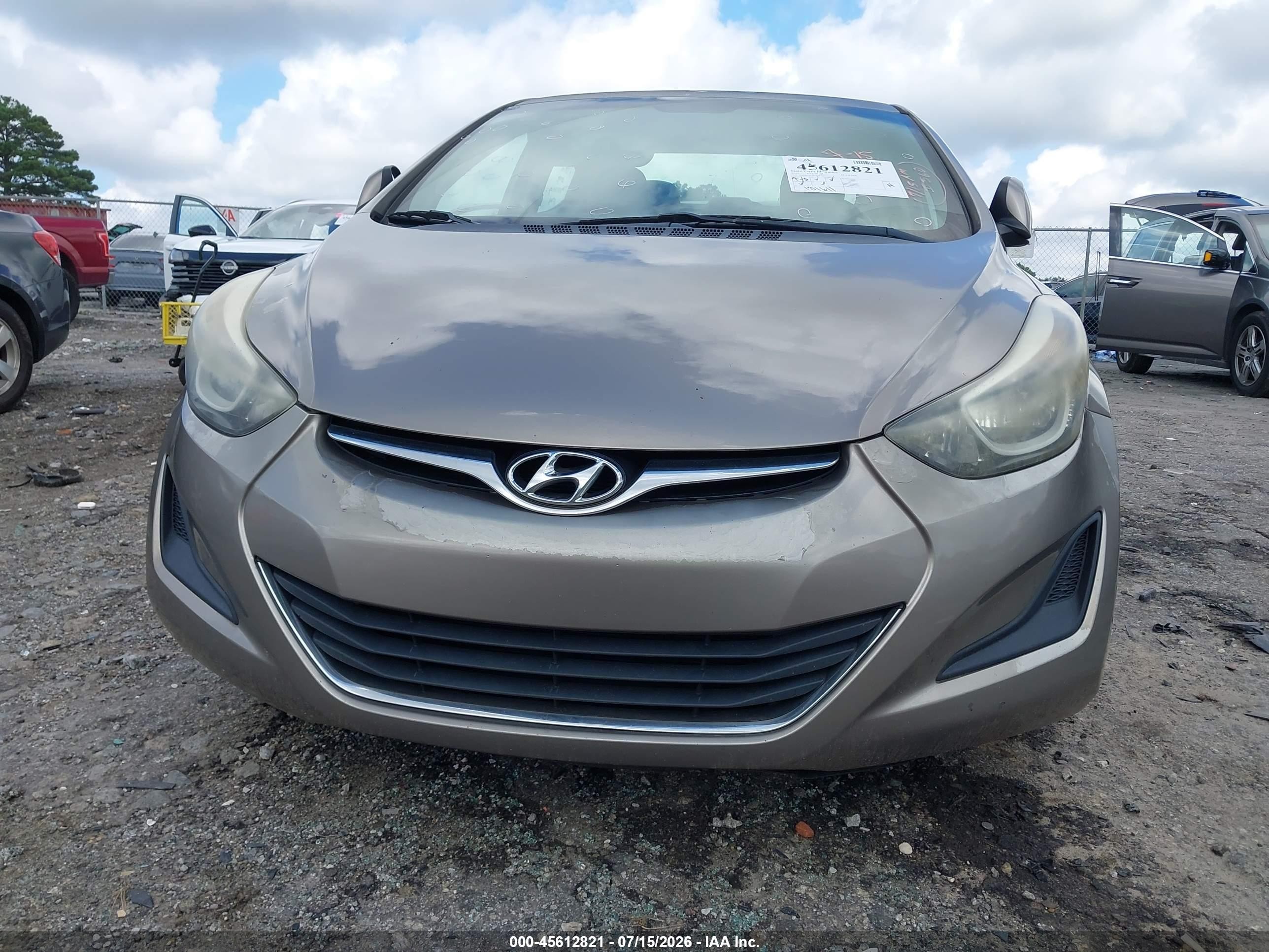 2015 Hyundai Elantra Se Tan vin: 5NPDH4AE7FH554790