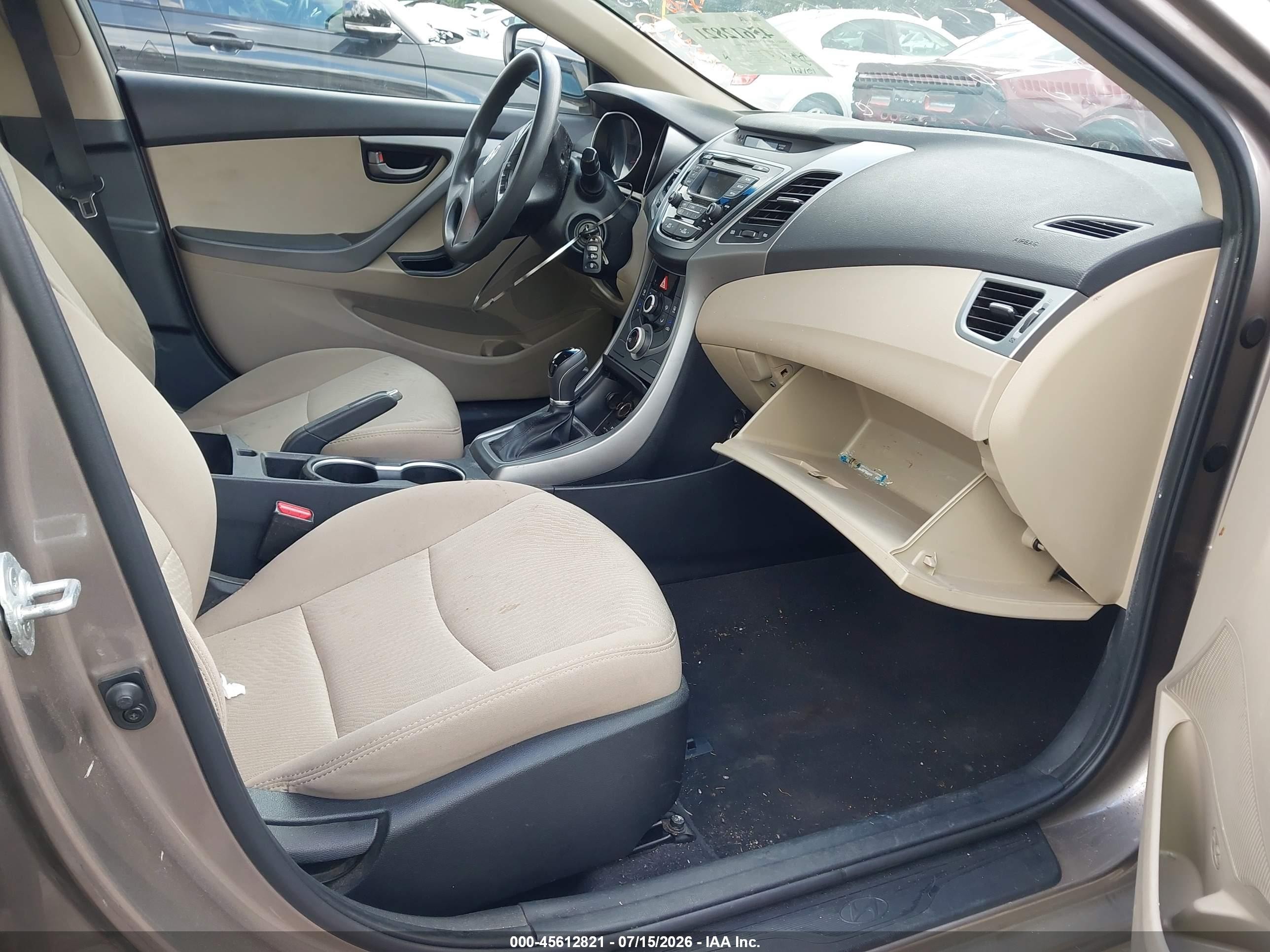 2015 Hyundai Elantra Se Tan vin: 5NPDH4AE7FH554790