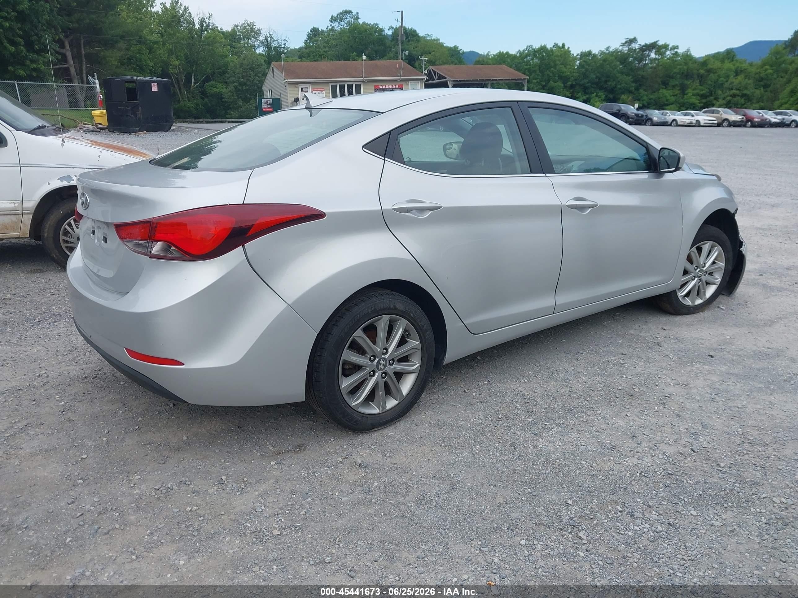 2015 Hyundai Elantra Se Silver vin: 5NPDH4AE7FH555454
