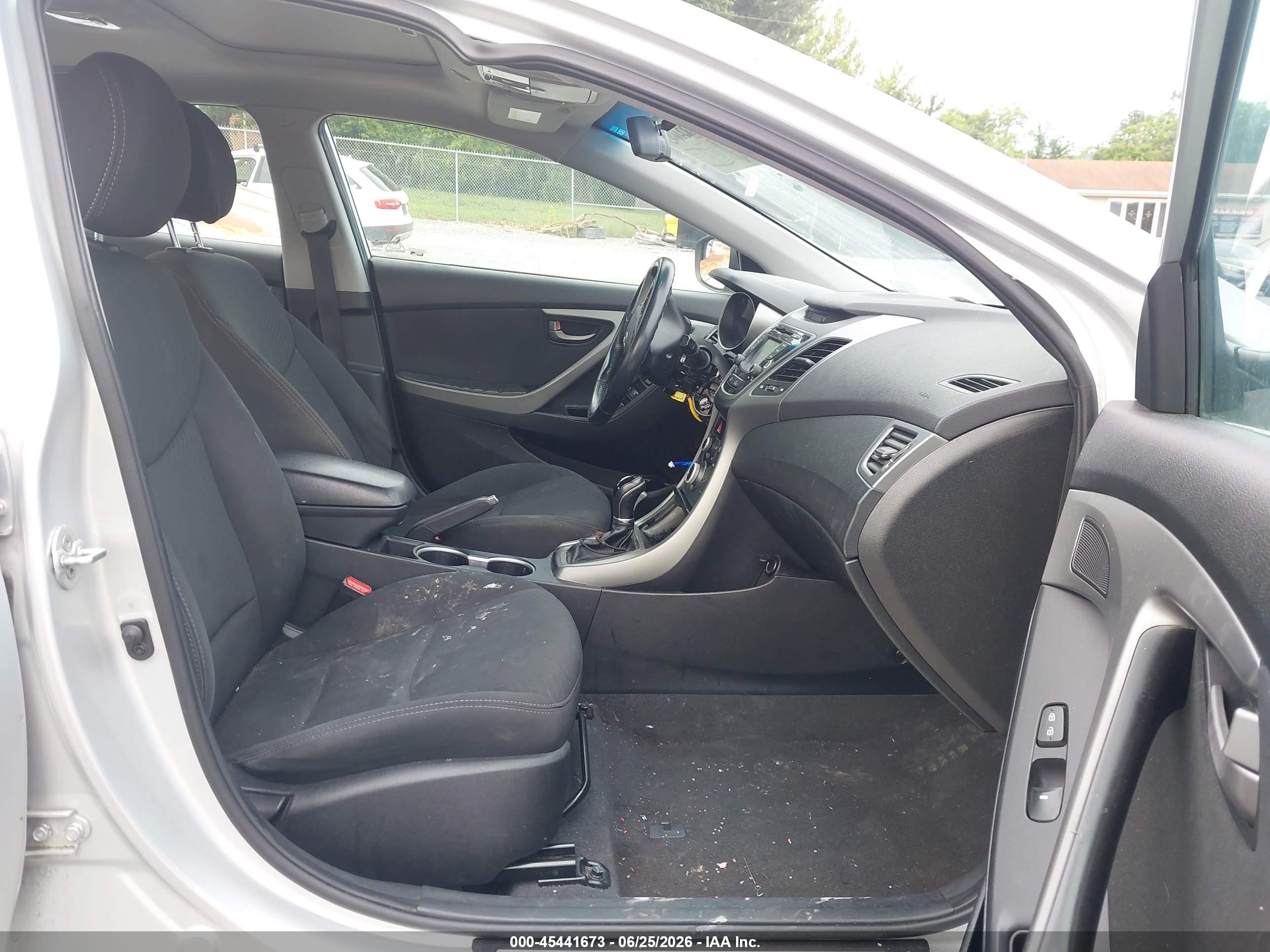 2015 Hyundai Elantra Se Silver vin: 5NPDH4AE7FH555454