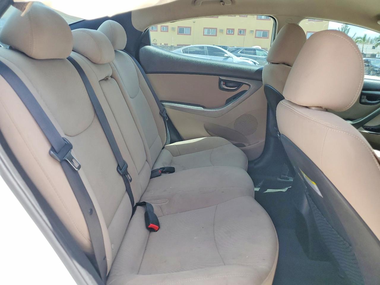 2015 Hyundai Elantra Se White vin: 5NPDH4AE7FH560718