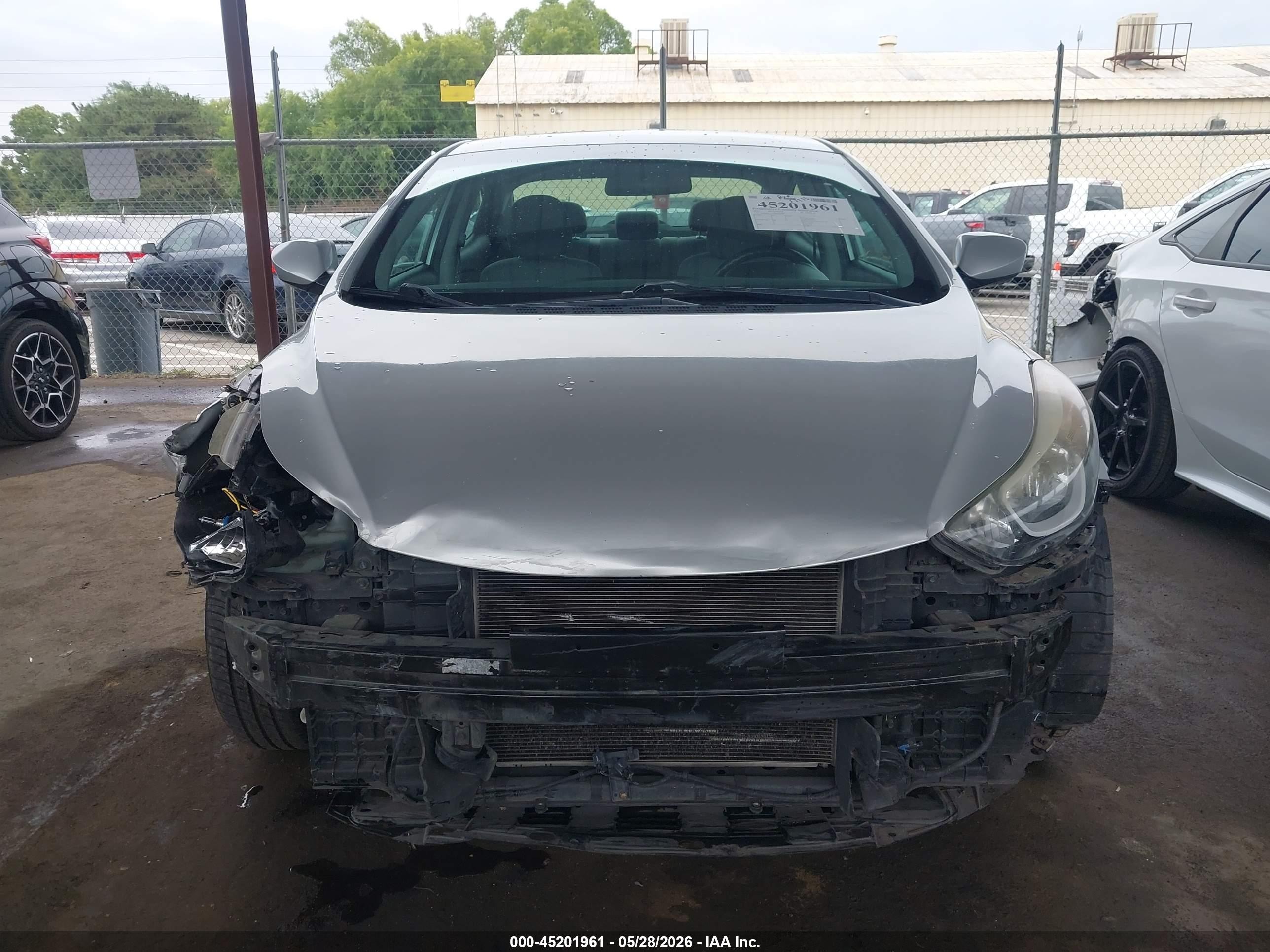 2015 Hyundai Elantra Se Silver vin: 5NPDH4AE7FH564428