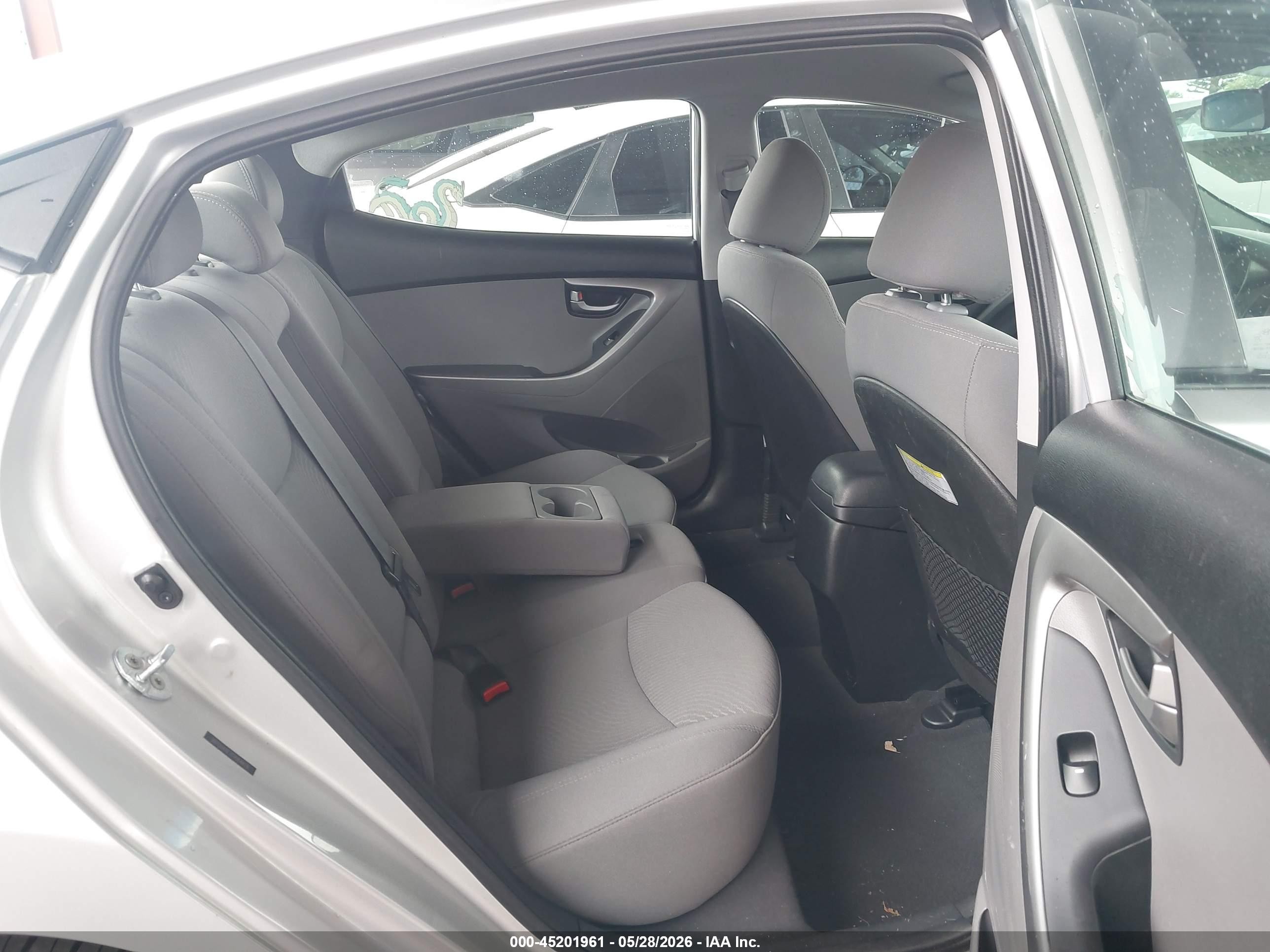 2015 Hyundai Elantra Se Silver vin: 5NPDH4AE7FH564428
