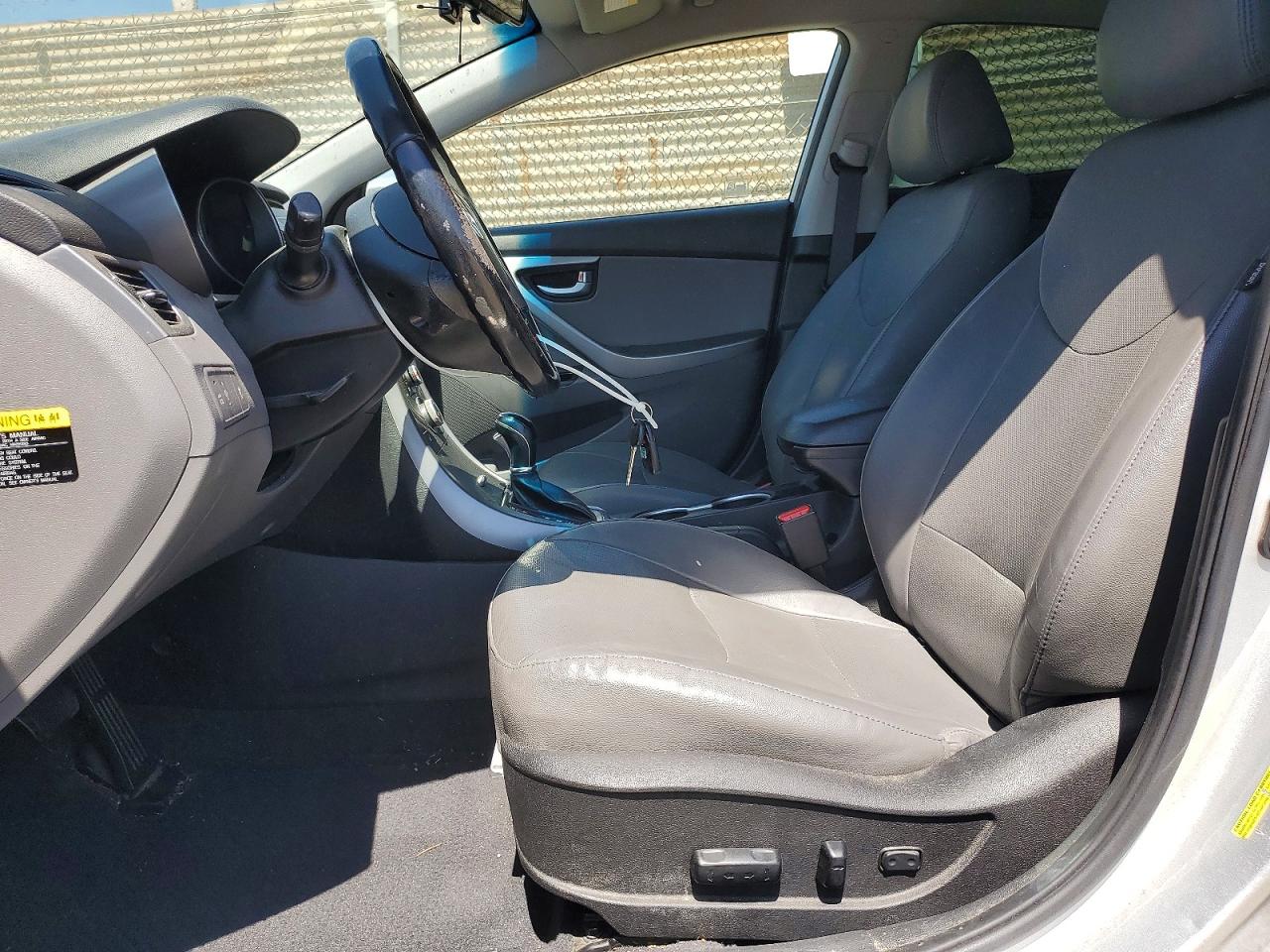 2015 Hyundai Elantra Limited Silver vin: 5NPDH4AE7FH567183
