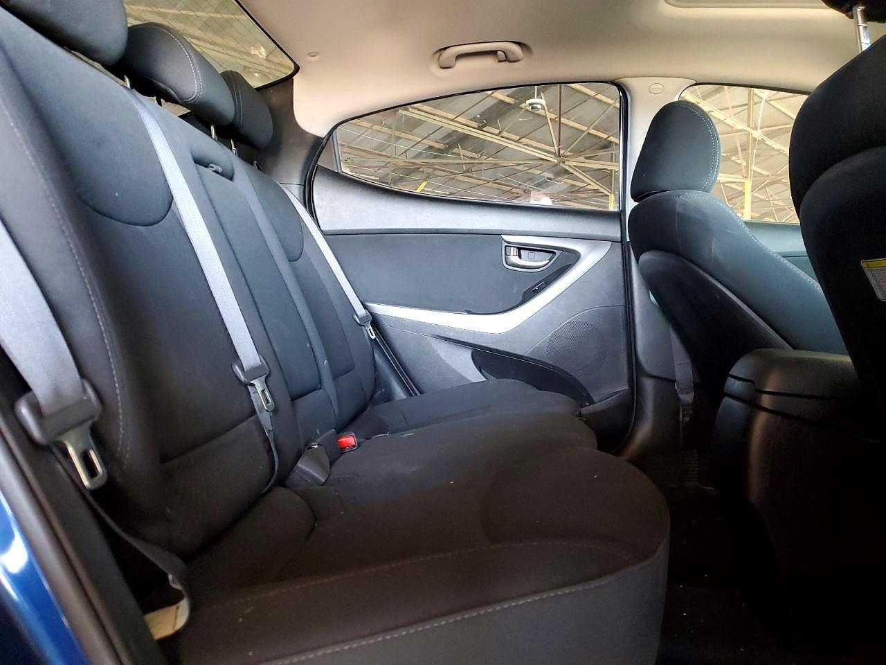 2015 Hyundai Elantra Se Blue vin: 5NPDH4AE7FH569130