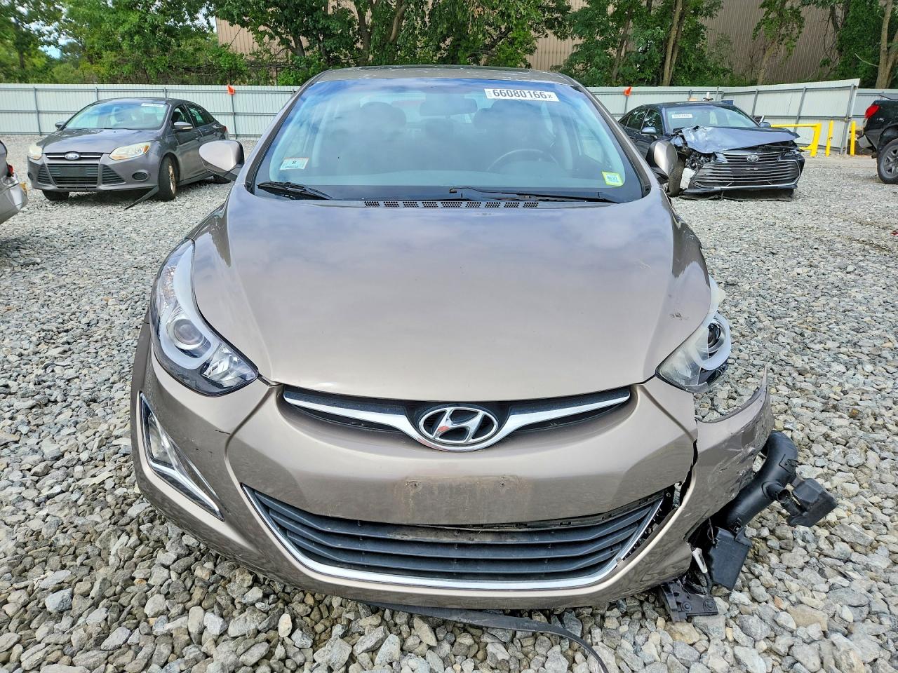 2015 Hyundai Elantra Se Brown vin: 5NPDH4AE7FH574036