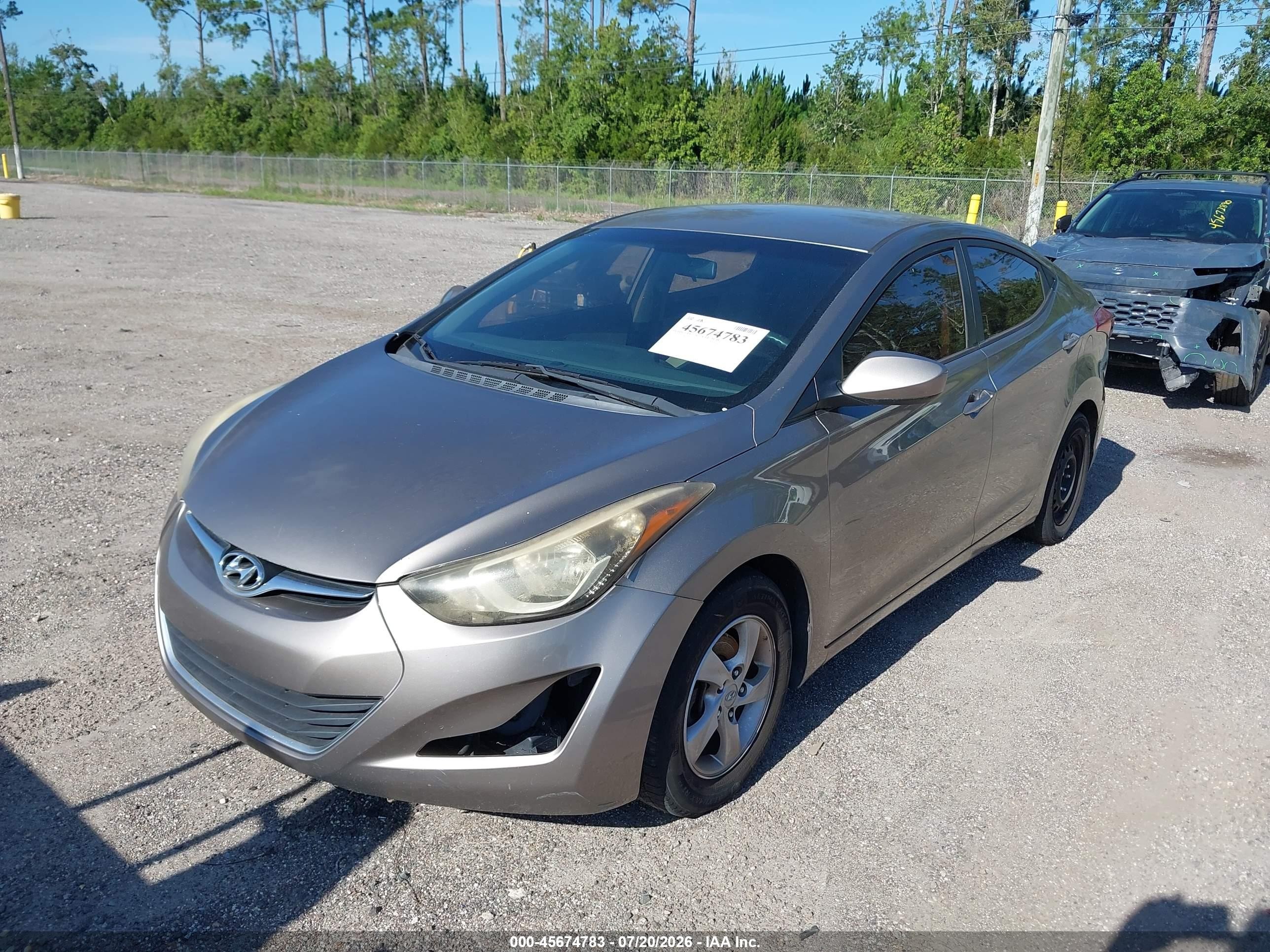 2015 Hyundai Elantra Se Brown vin: 5NPDH4AE7FH581987
