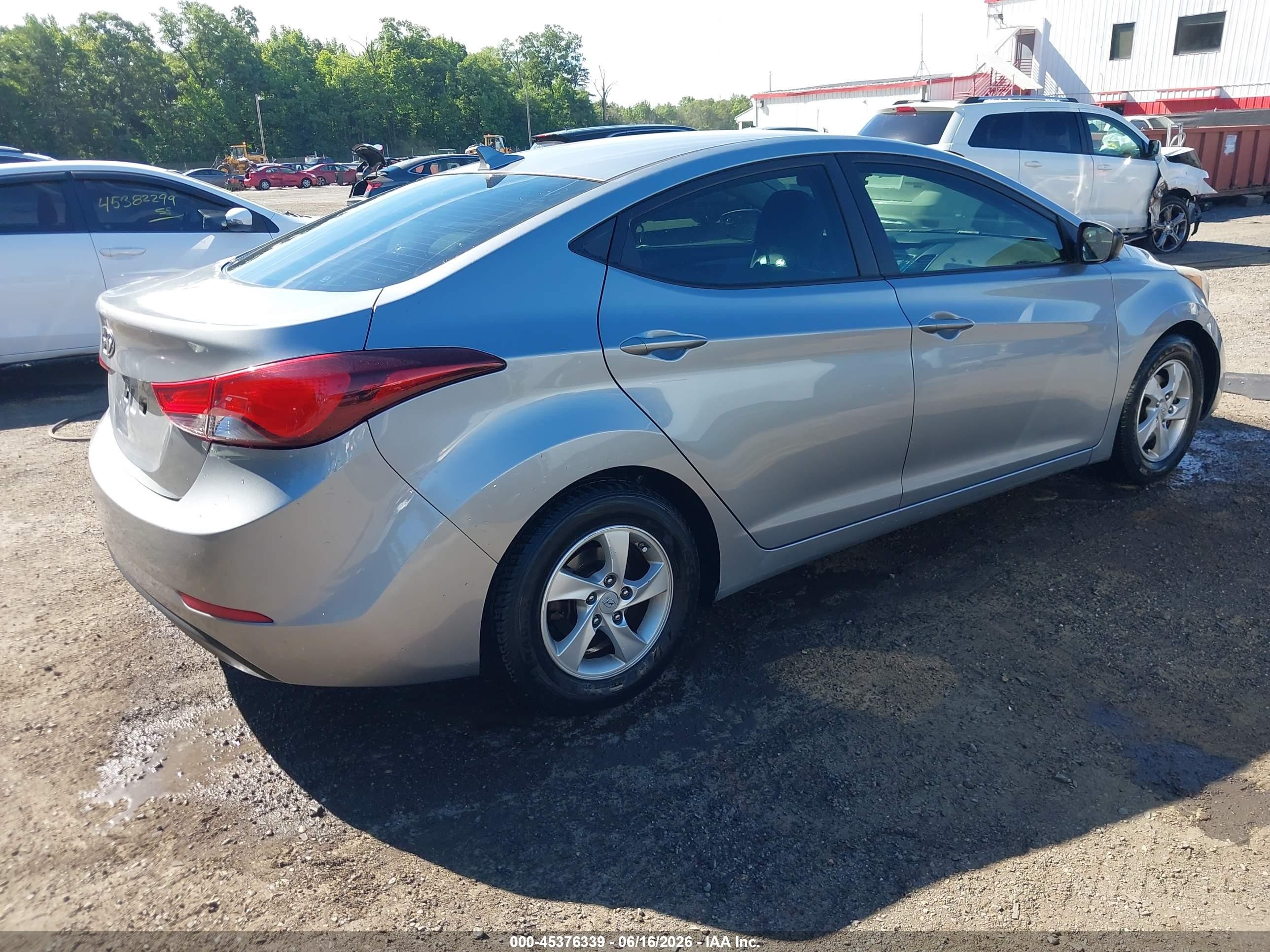 2015 Hyundai Elantra Se Gray vin: 5NPDH4AE7FH584758