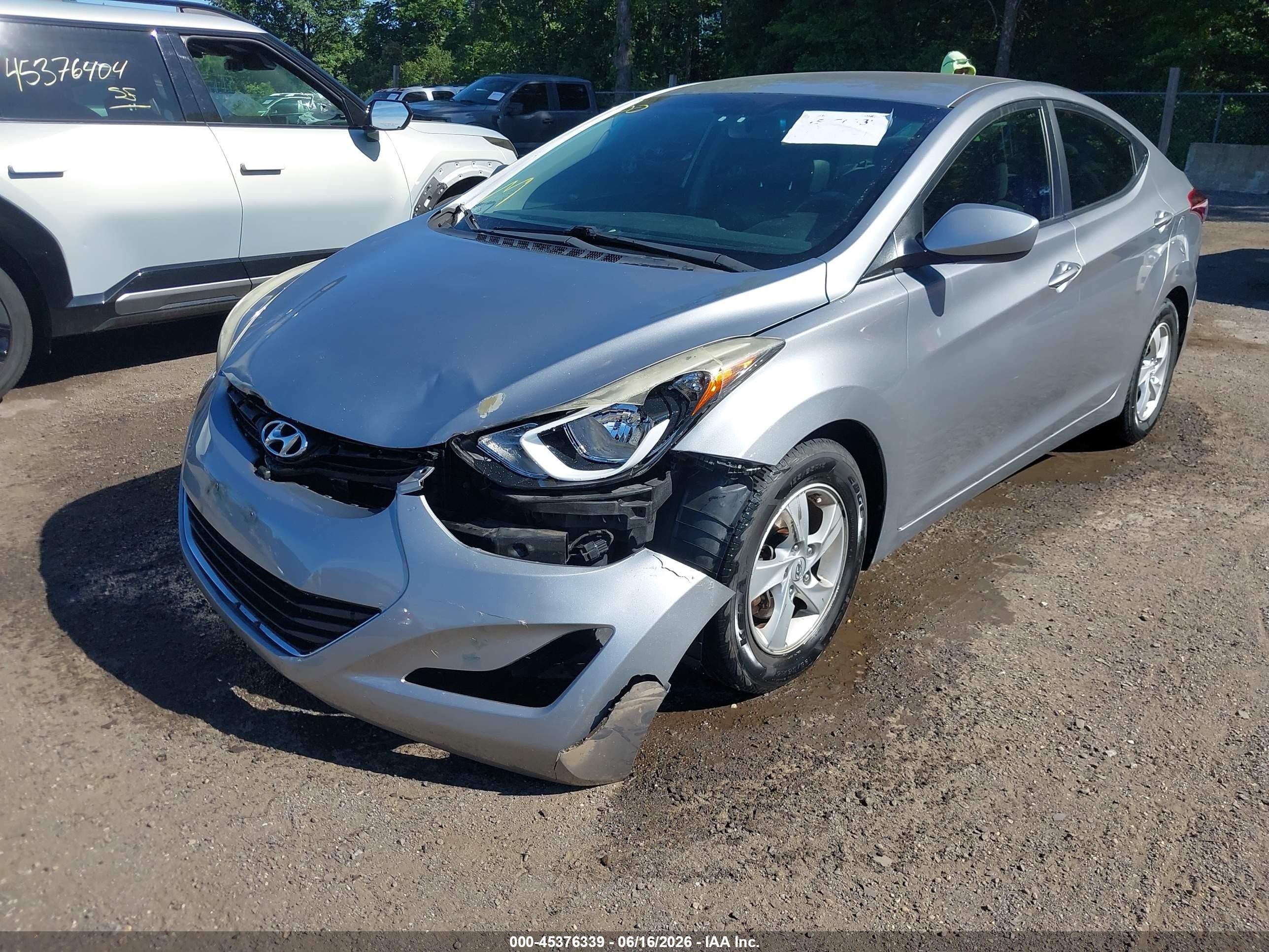 2015 Hyundai Elantra Se Gray vin: 5NPDH4AE7FH584758
