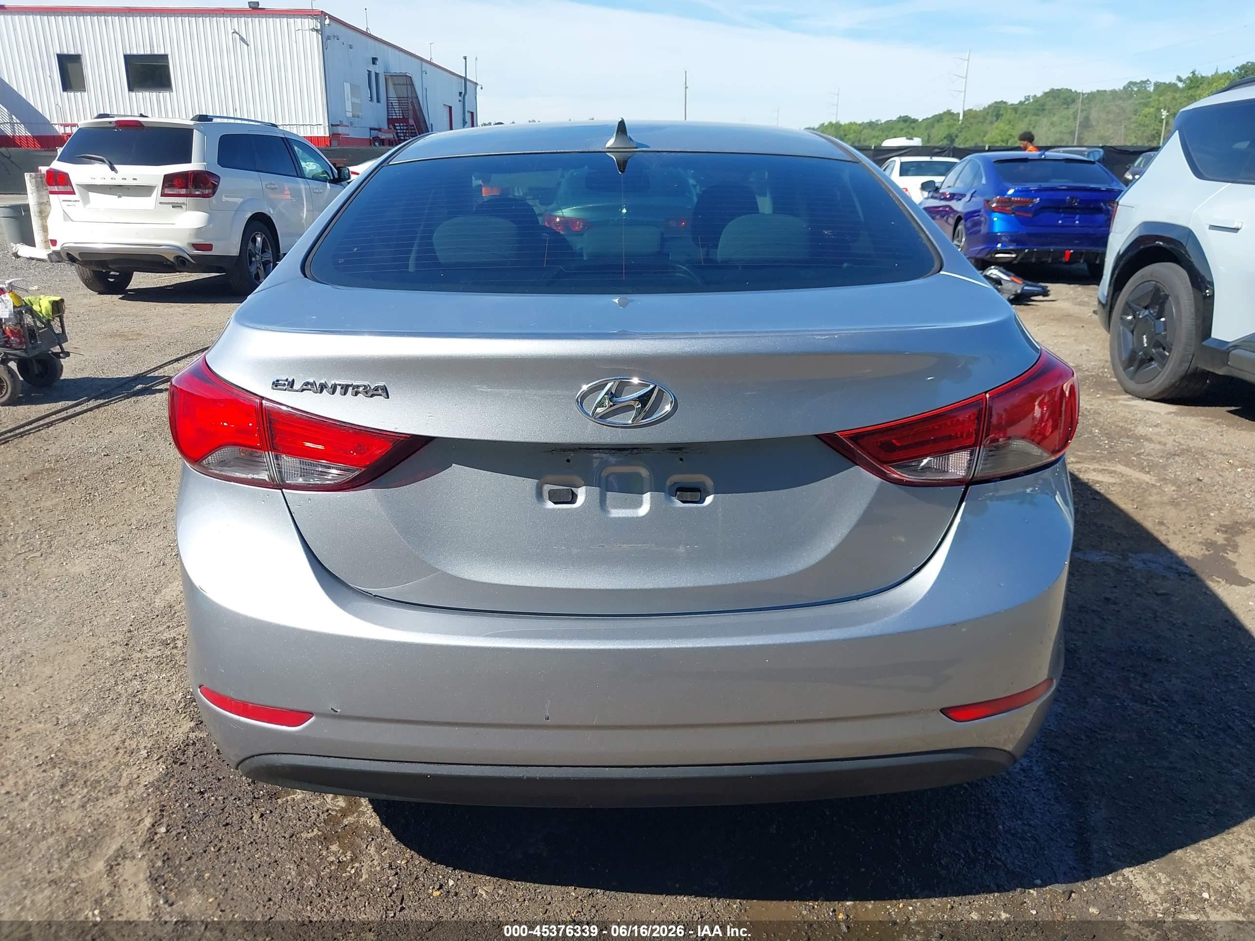 2015 Hyundai Elantra Se Gray vin: 5NPDH4AE7FH584758