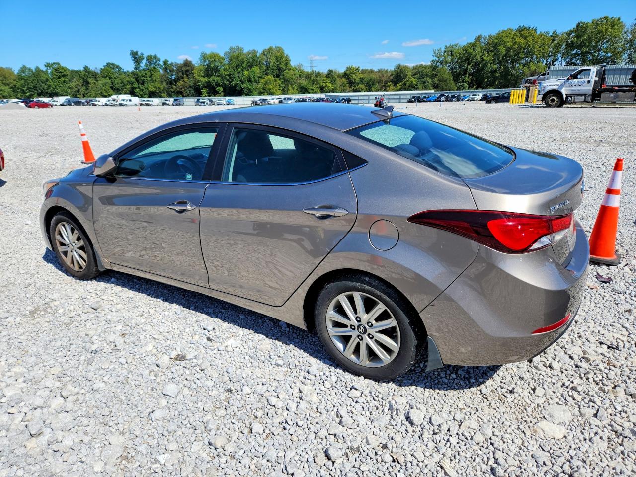 2015 Hyundai Elantra Se Gray vin: 5NPDH4AE7FH588504