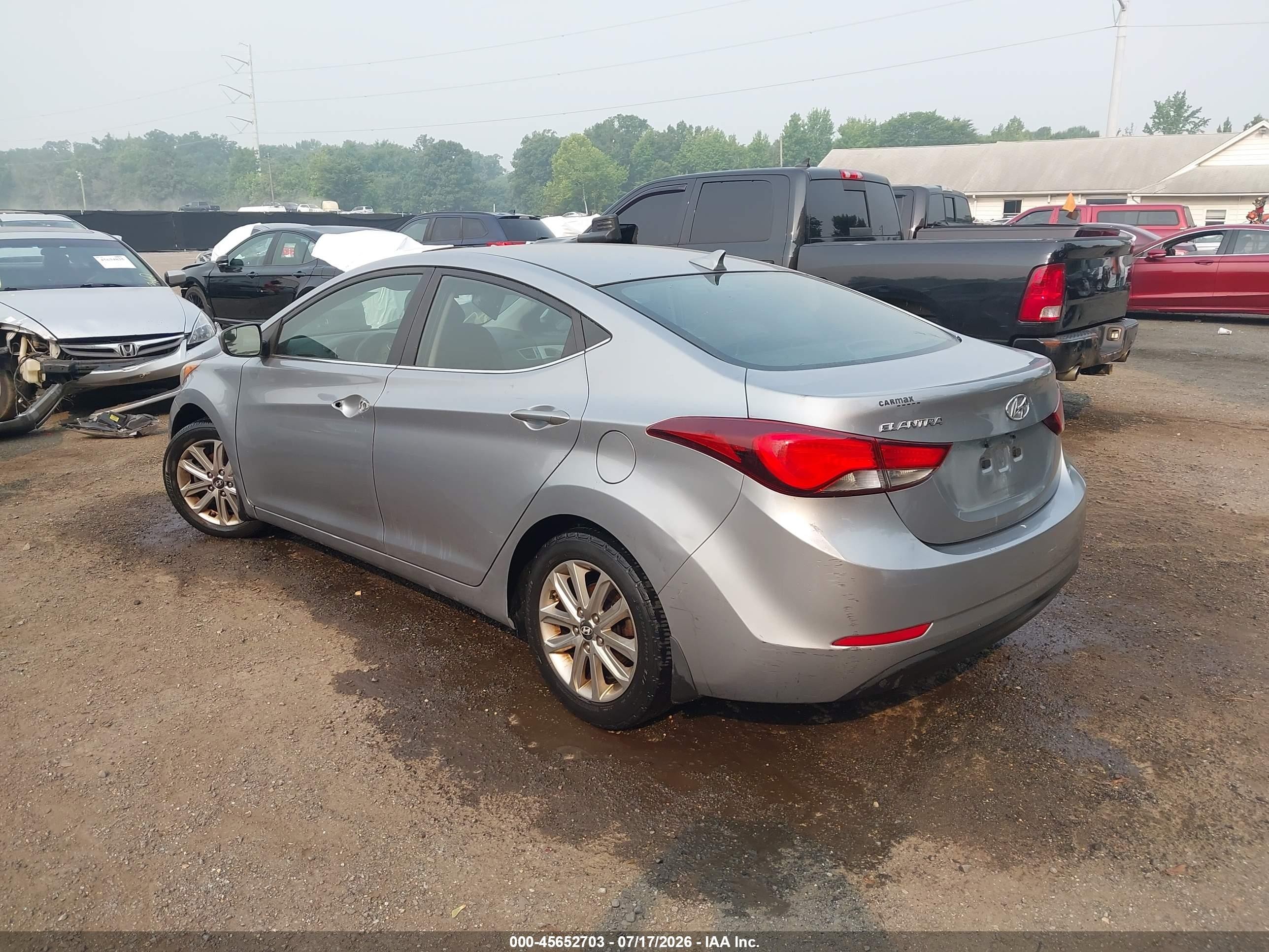 2015 Hyundai Elantra Se Silver vin: 5NPDH4AE7FH590401