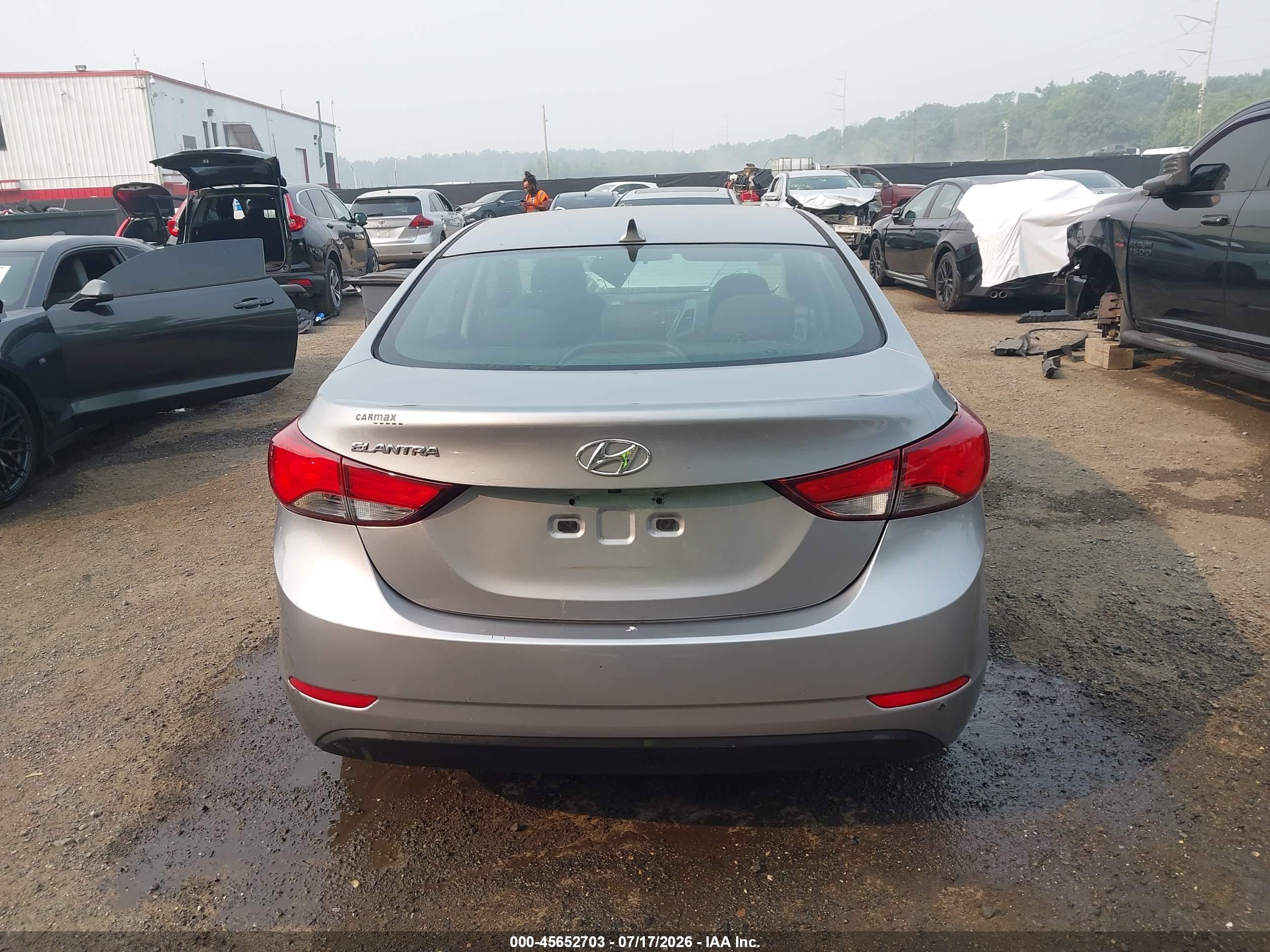 2015 Hyundai Elantra Se Silver vin: 5NPDH4AE7FH590401
