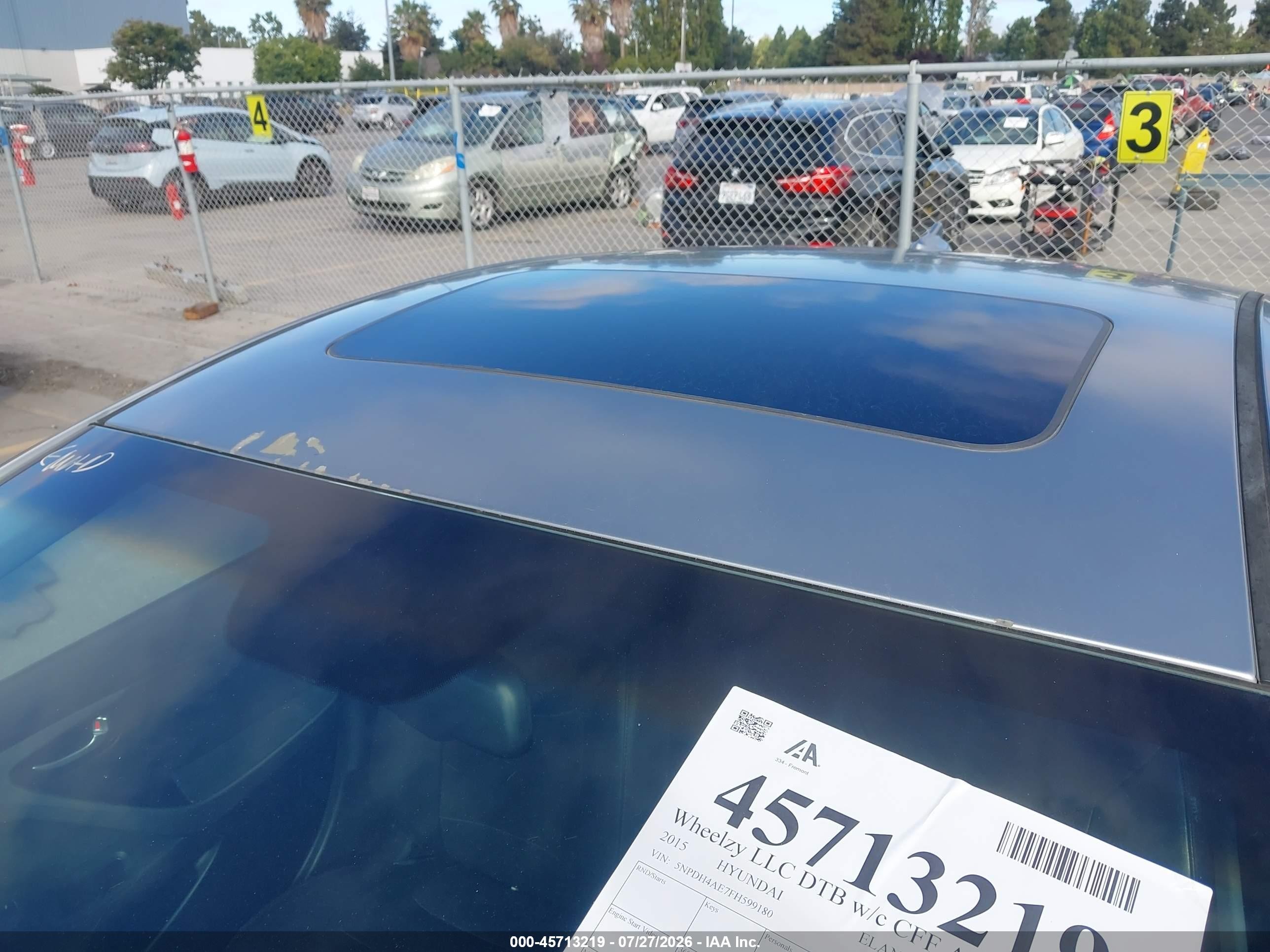 2015 Hyundai Elantra Limited Silver vin: 5NPDH4AE7FH599180