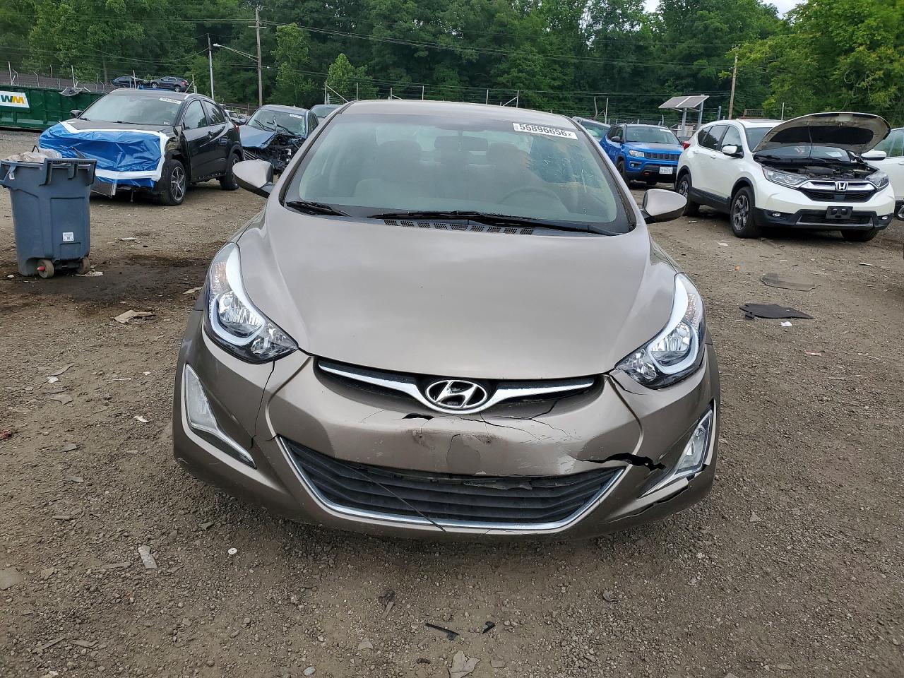 2015 Hyundai Elantra Se Brown vin: 5NPDH4AE7FH605494