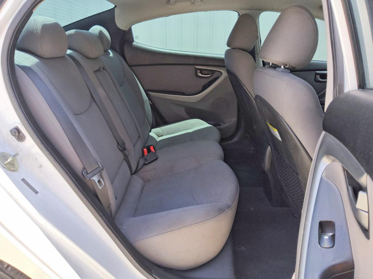 2015 Hyundai Elantra Se White vin: 5NPDH4AE7FH606855