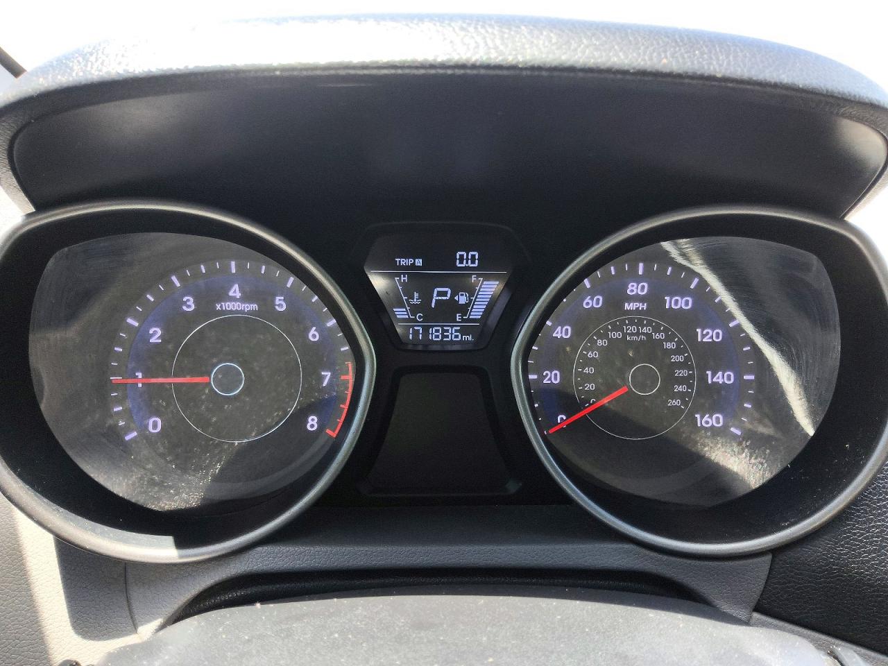 2015 Hyundai Elantra Se White vin: 5NPDH4AE7FH606855