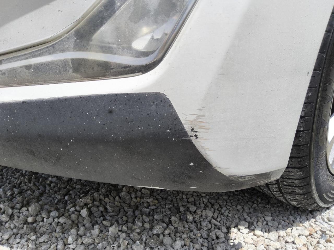 2015 Hyundai Elantra Se White vin: 5NPDH4AE7FH606855 Damage: Front Bumper, Heavy Scratch, 1 To 2 Inches