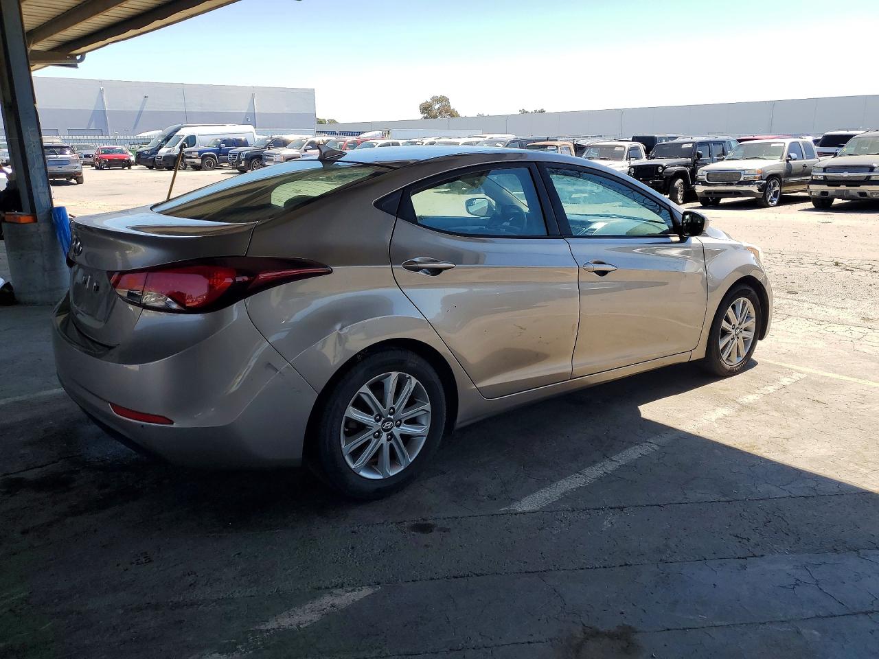 2015 Hyundai Elantra Se Gold vin: 5NPDH4AE7FH614292