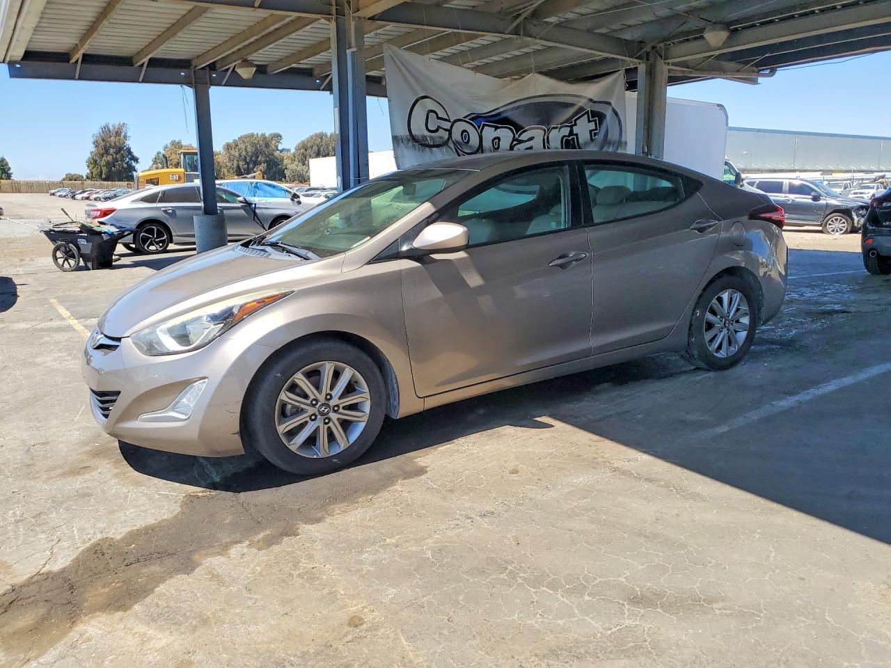 2015 Hyundai Elantra Se Gold vin: 5NPDH4AE7FH614292
