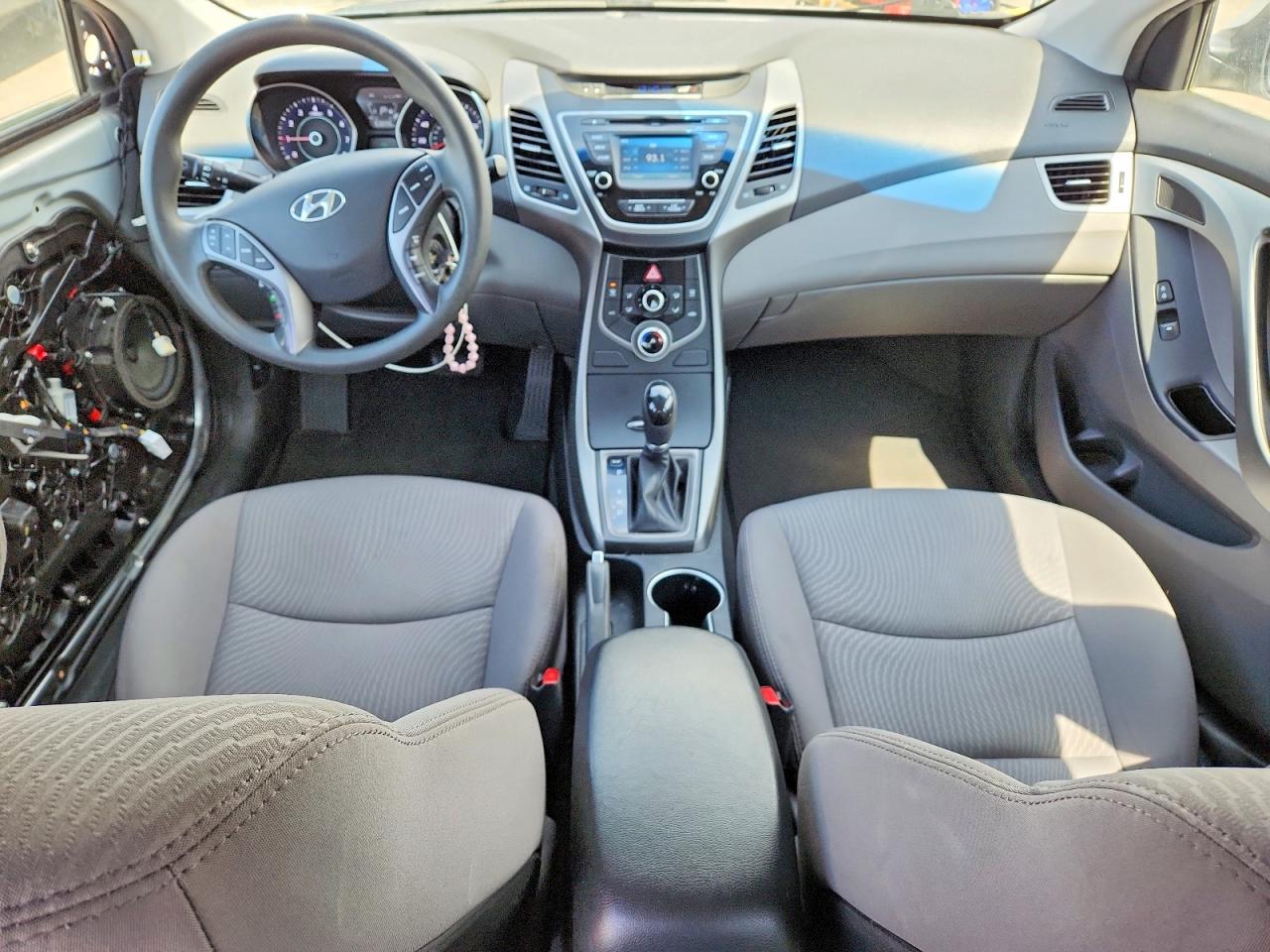 2015 Hyundai Elantra Se Silver vin: 5NPDH4AE7FH618827