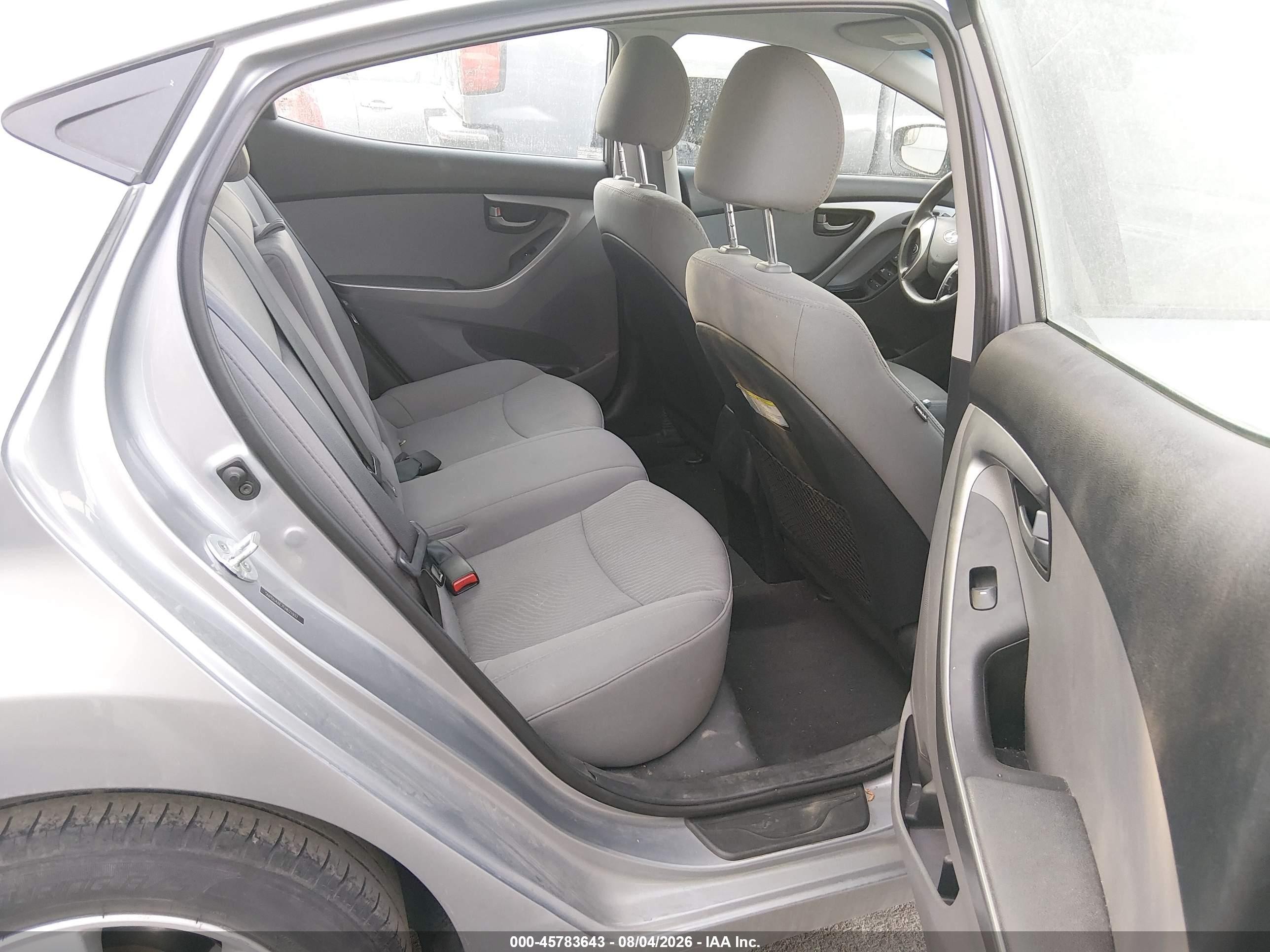 2015 Hyundai Elantra Se Серебряный vin: 5NPDH4AE7FH621937