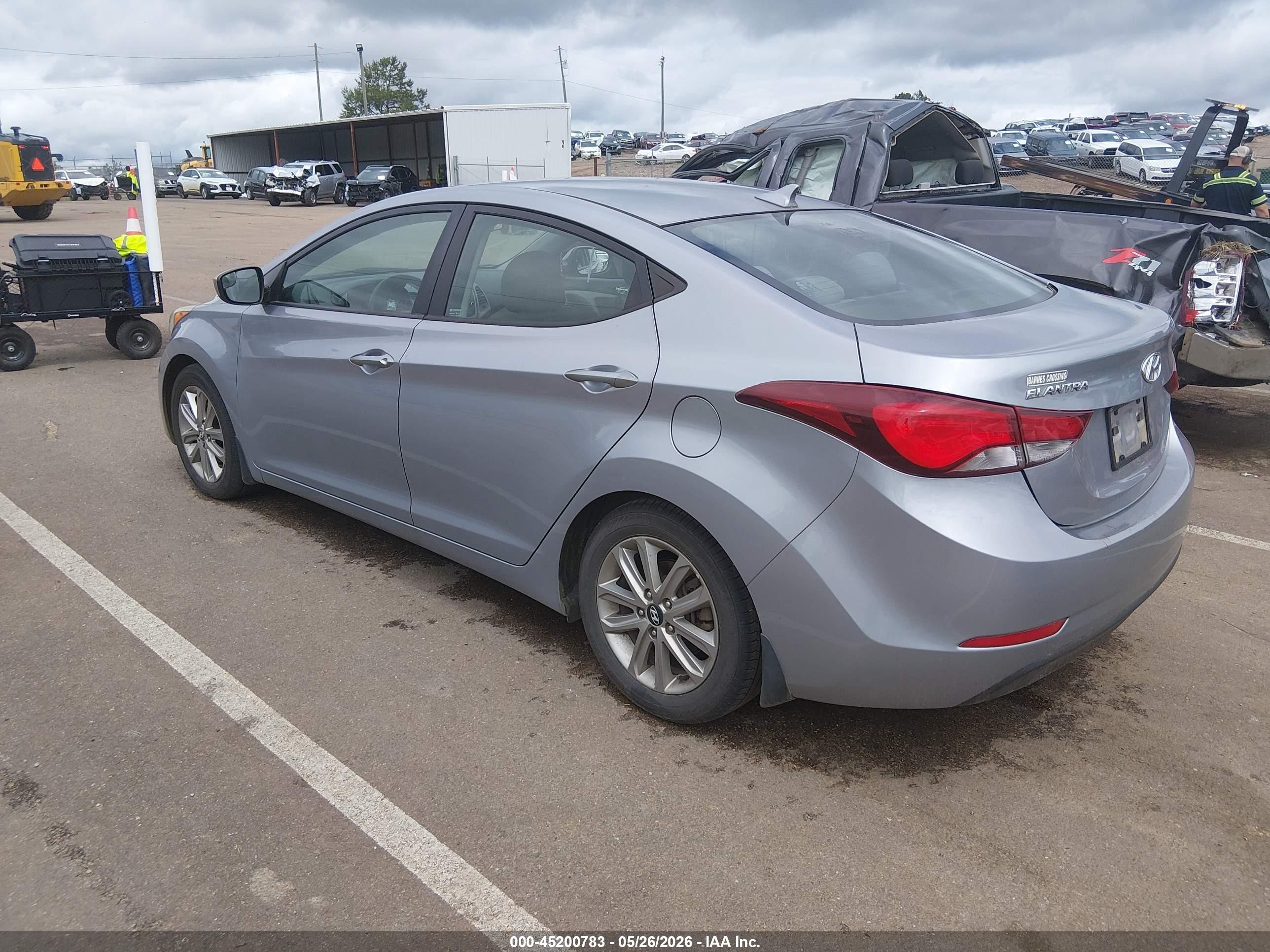 2015 Hyundai Elantra Se Серебряный vin: 5NPDH4AE7FH624594