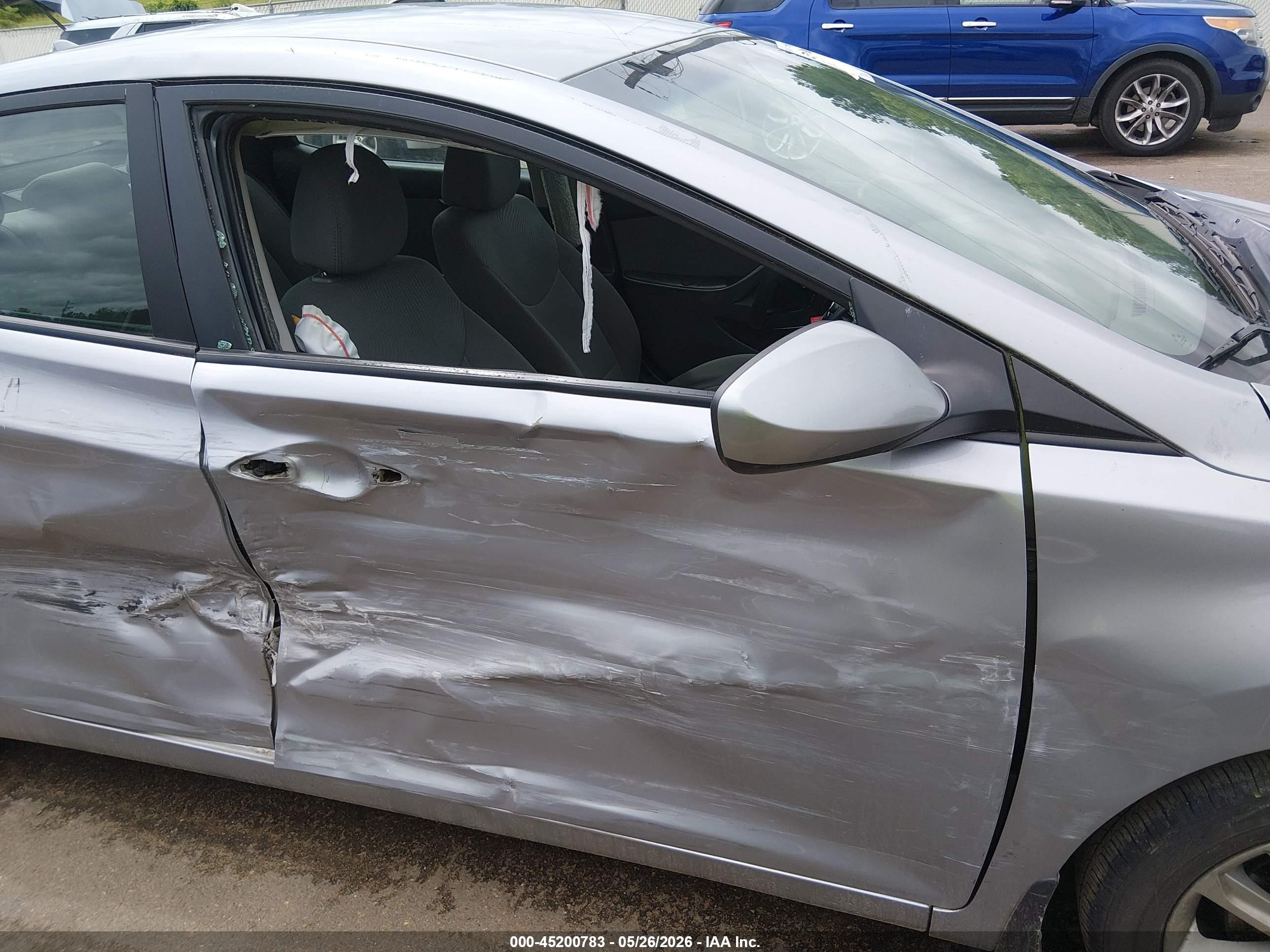 2015 Hyundai Elantra Se Серебряный vin: 5NPDH4AE7FH624594