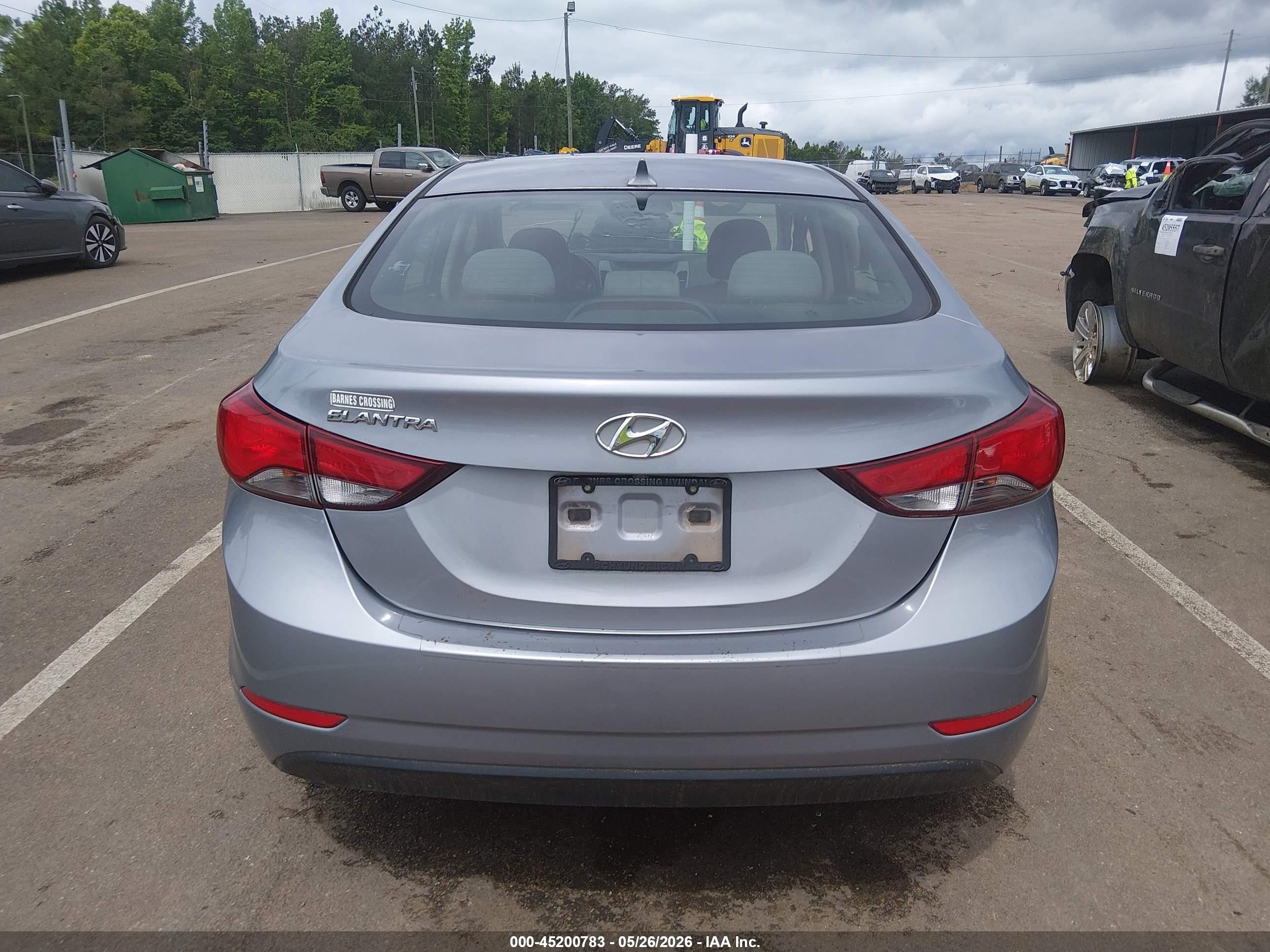 2015 Hyundai Elantra Se Серебряный vin: 5NPDH4AE7FH624594