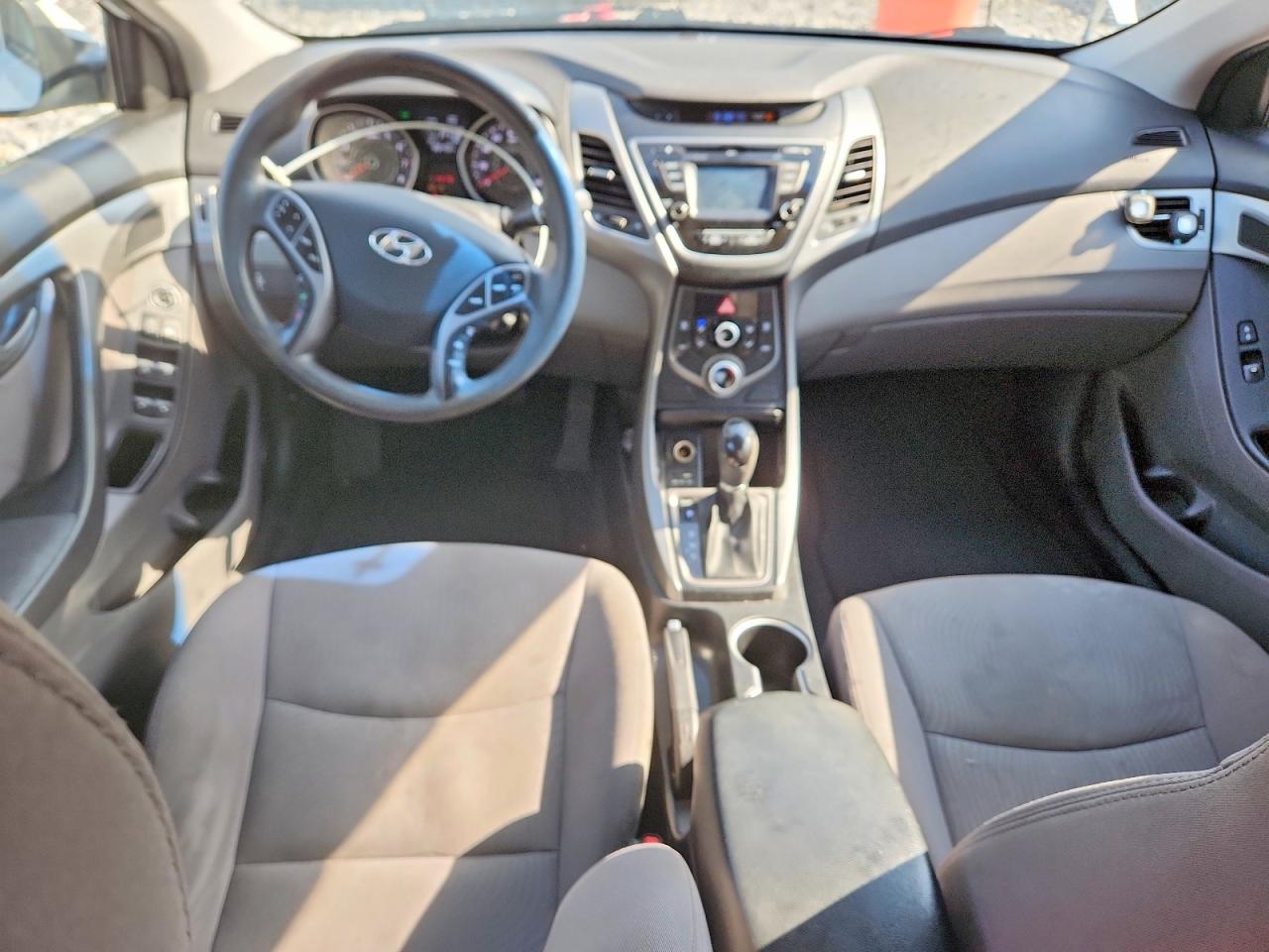 2015 Hyundai Elantra Se White vin: 5NPDH4AE7FH625549
