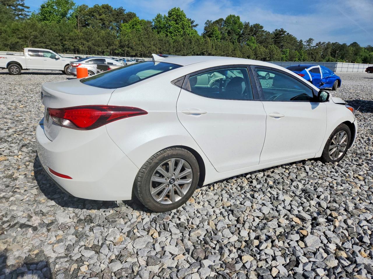 2015 Hyundai Elantra Se White vin: 5NPDH4AE7FH625549